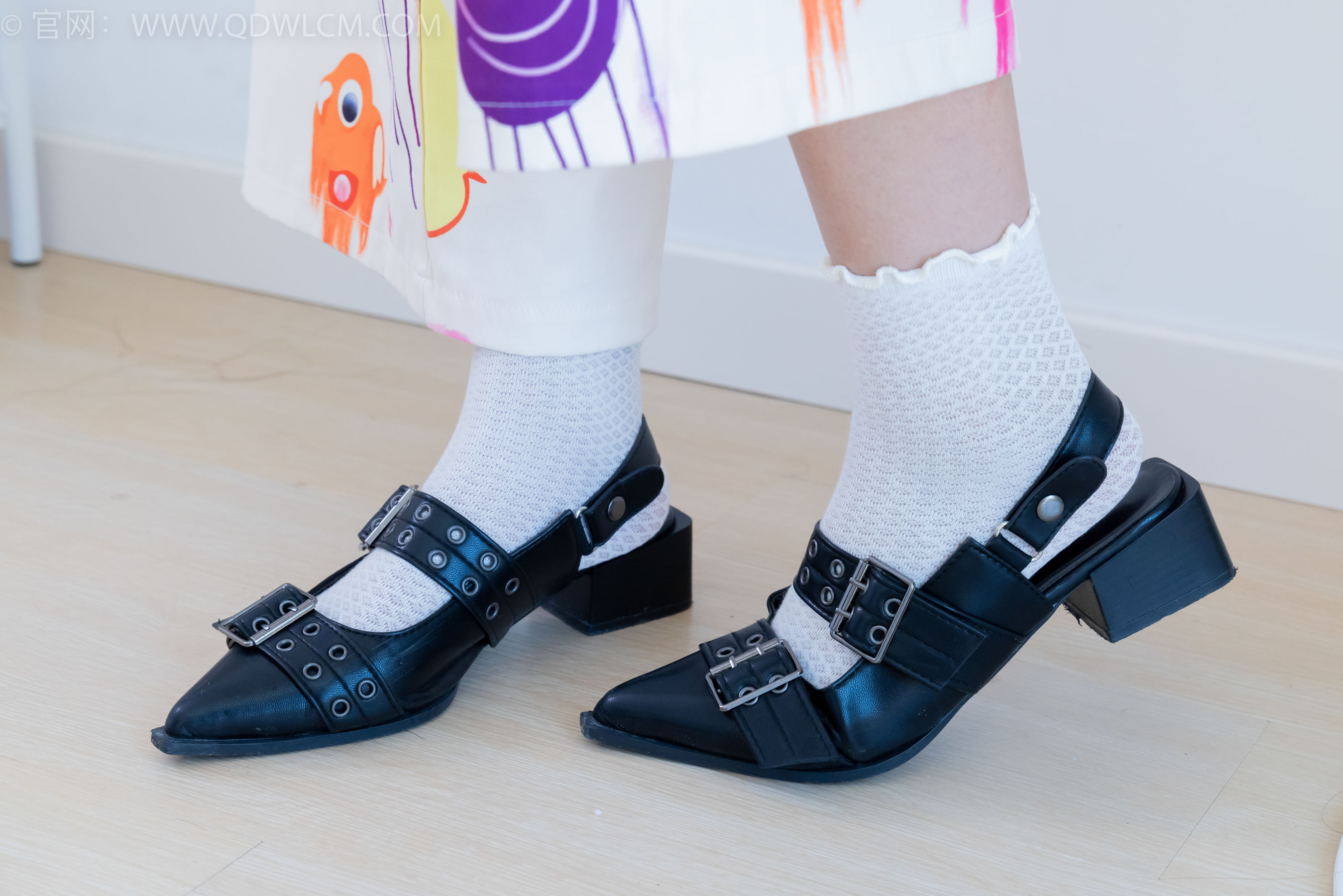 View - 物恋传媒 - Chiness Model  No.2053 椰子 -幸福碎片 - 图库库