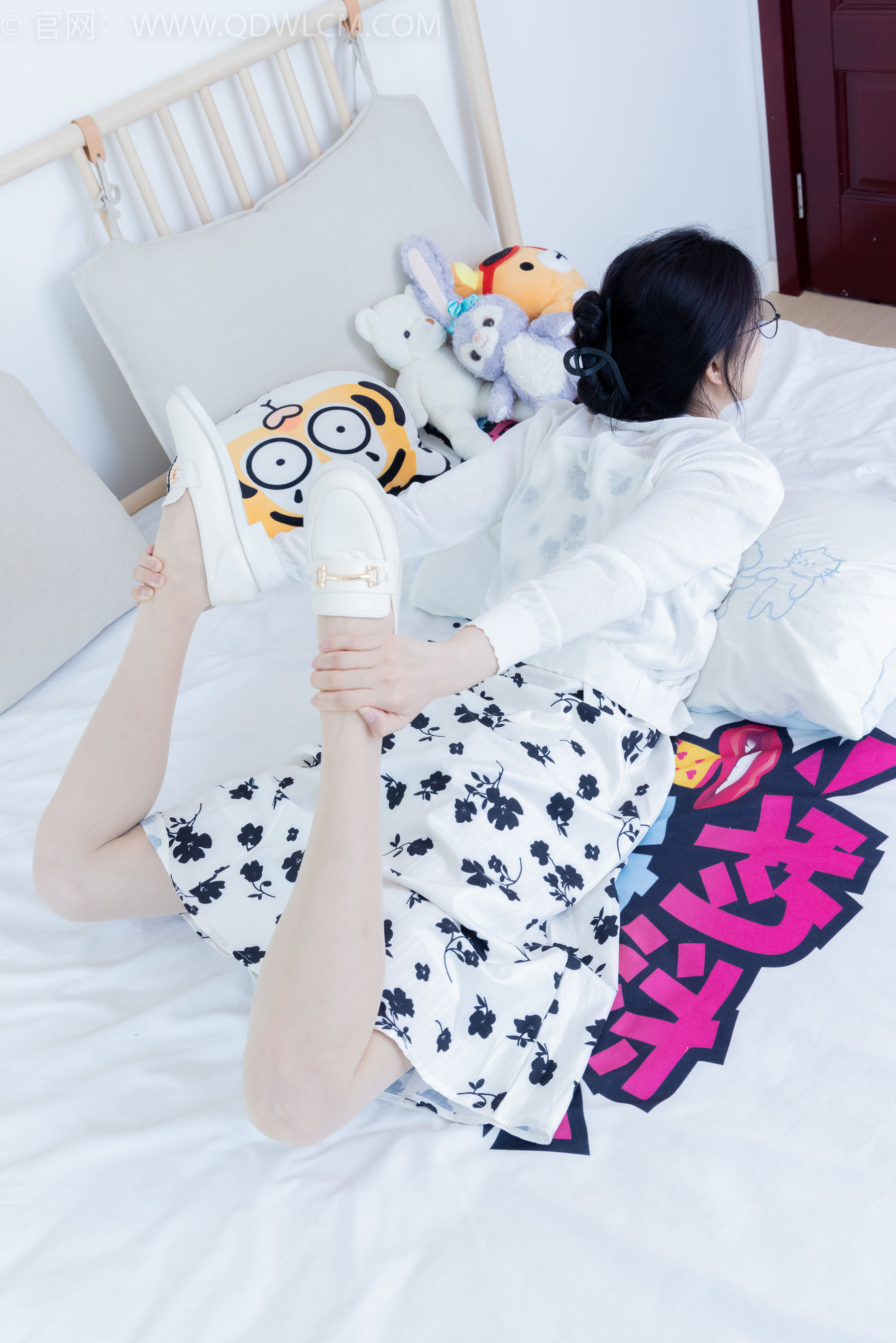 View - 物恋传媒 - Chiness Model  No.2063 茯苓 -有你的季节 - 图库库