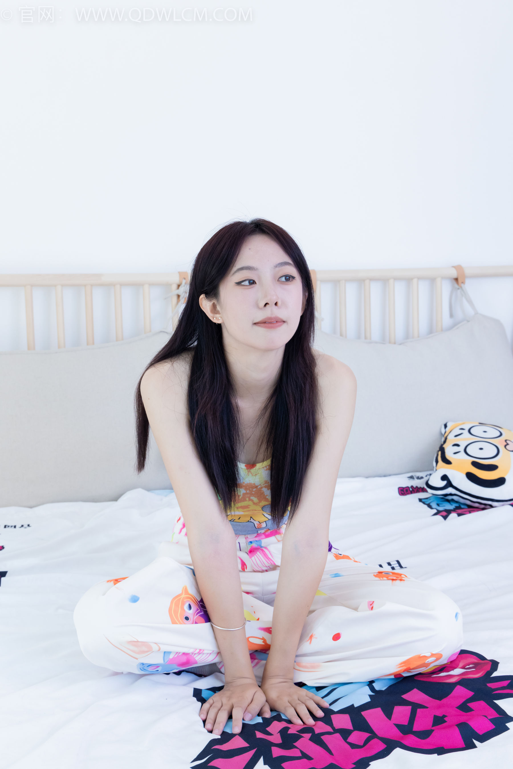 View - 物恋传媒 - Chiness Model  No.2053 椰子 -幸福碎片 - 图库库