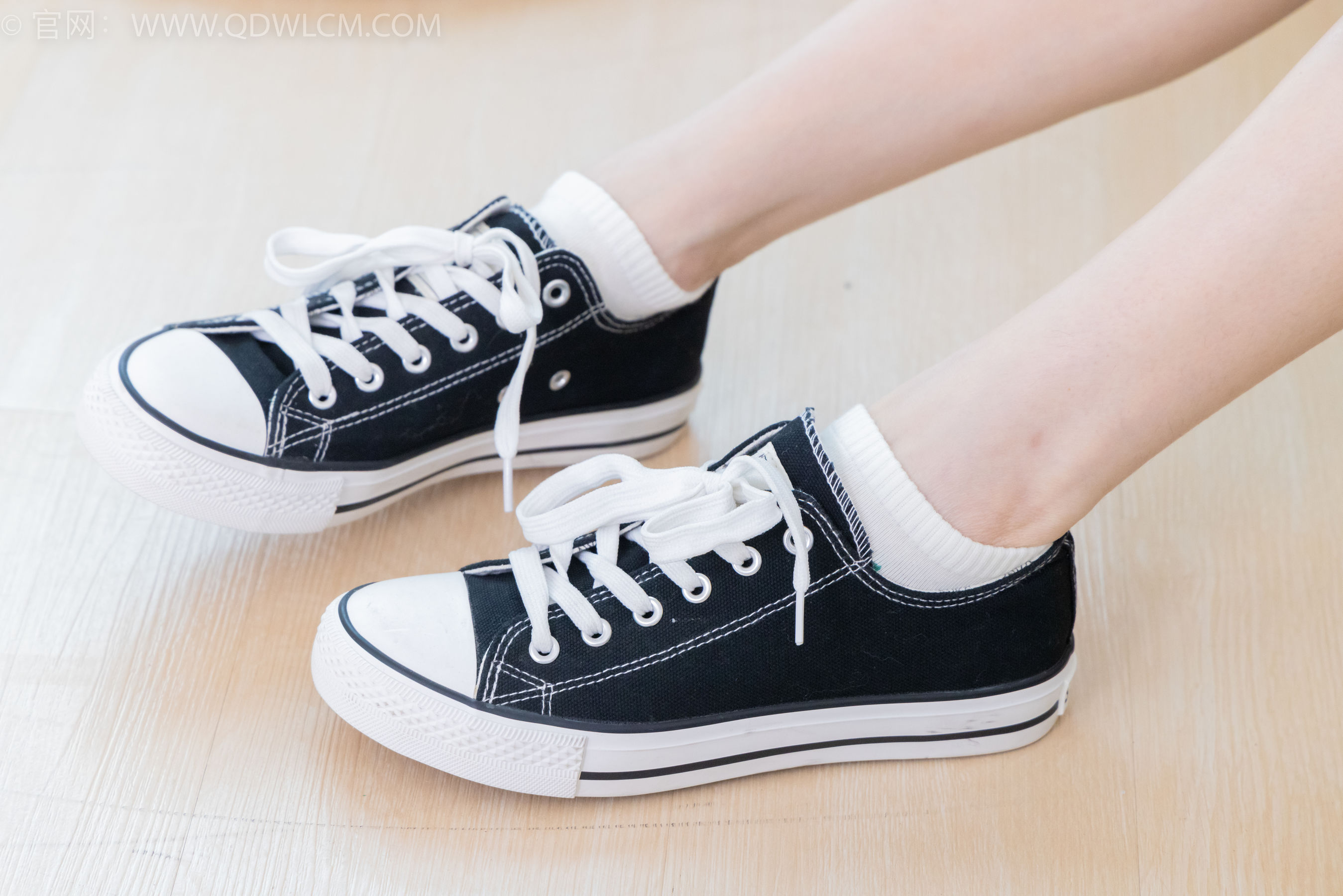 View - 物恋传媒 - Chiness Model  No.2054 果汁 -凉凉月色 - 图库库