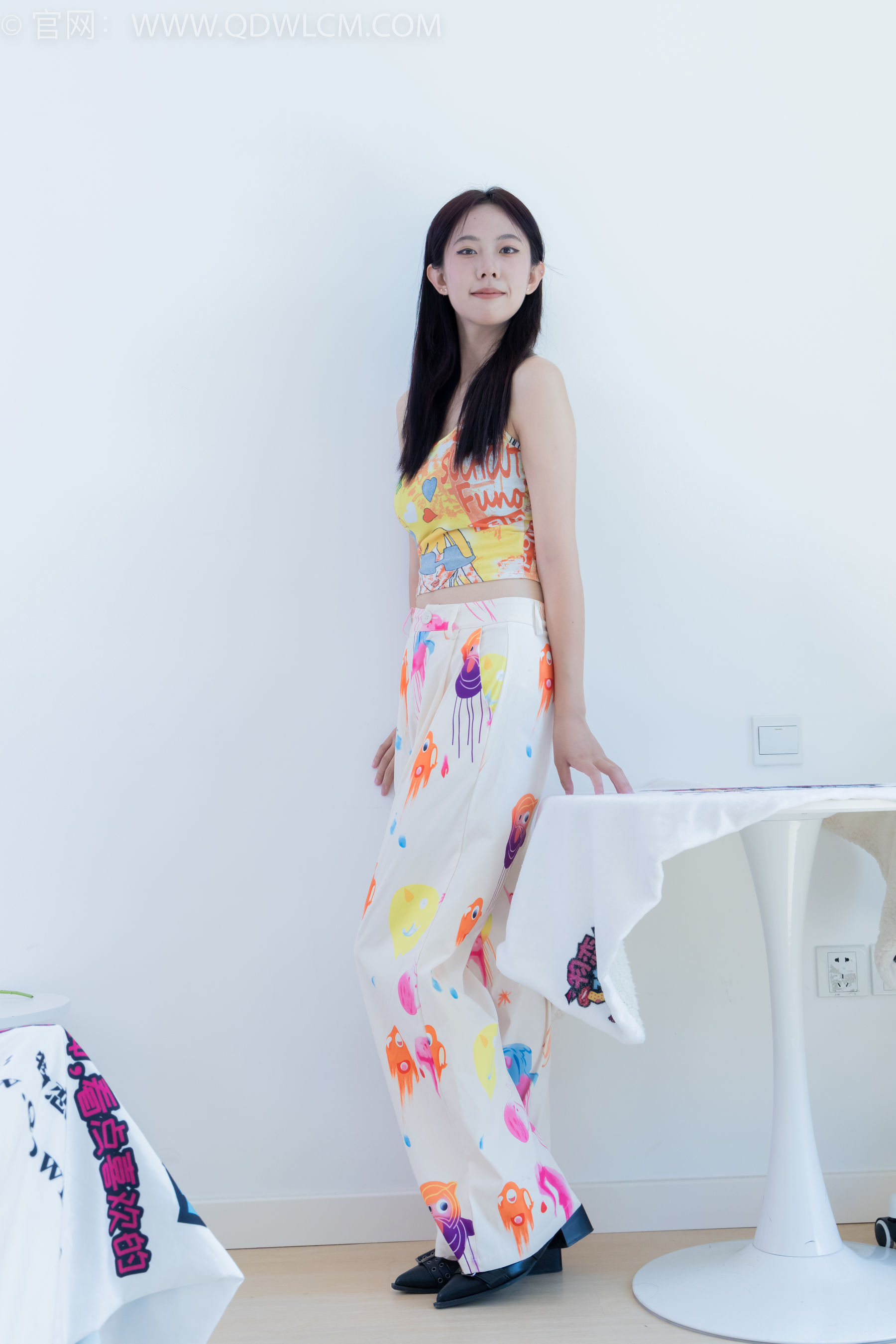 View - 物恋传媒 - Chiness Model  No.2053 椰子 -幸福碎片 - 图库库