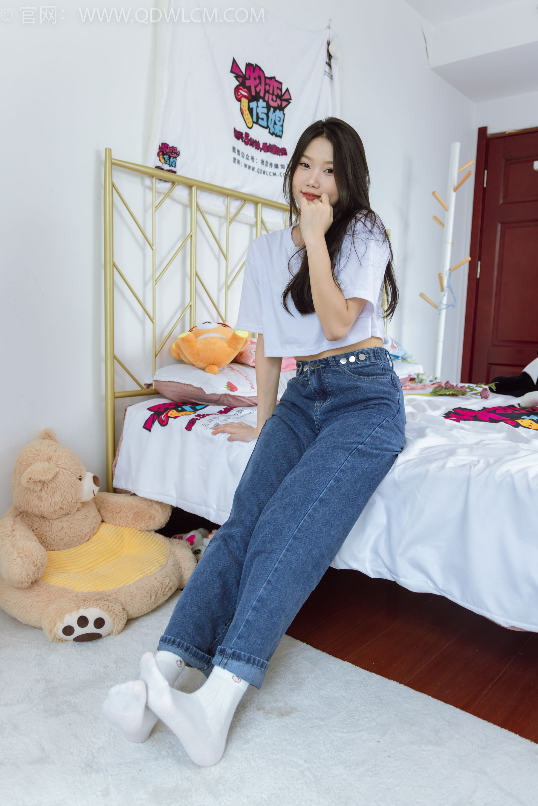 View - 物恋传媒 - Chiness Model  No.2056 小竹 -暮色回响 - 图库库