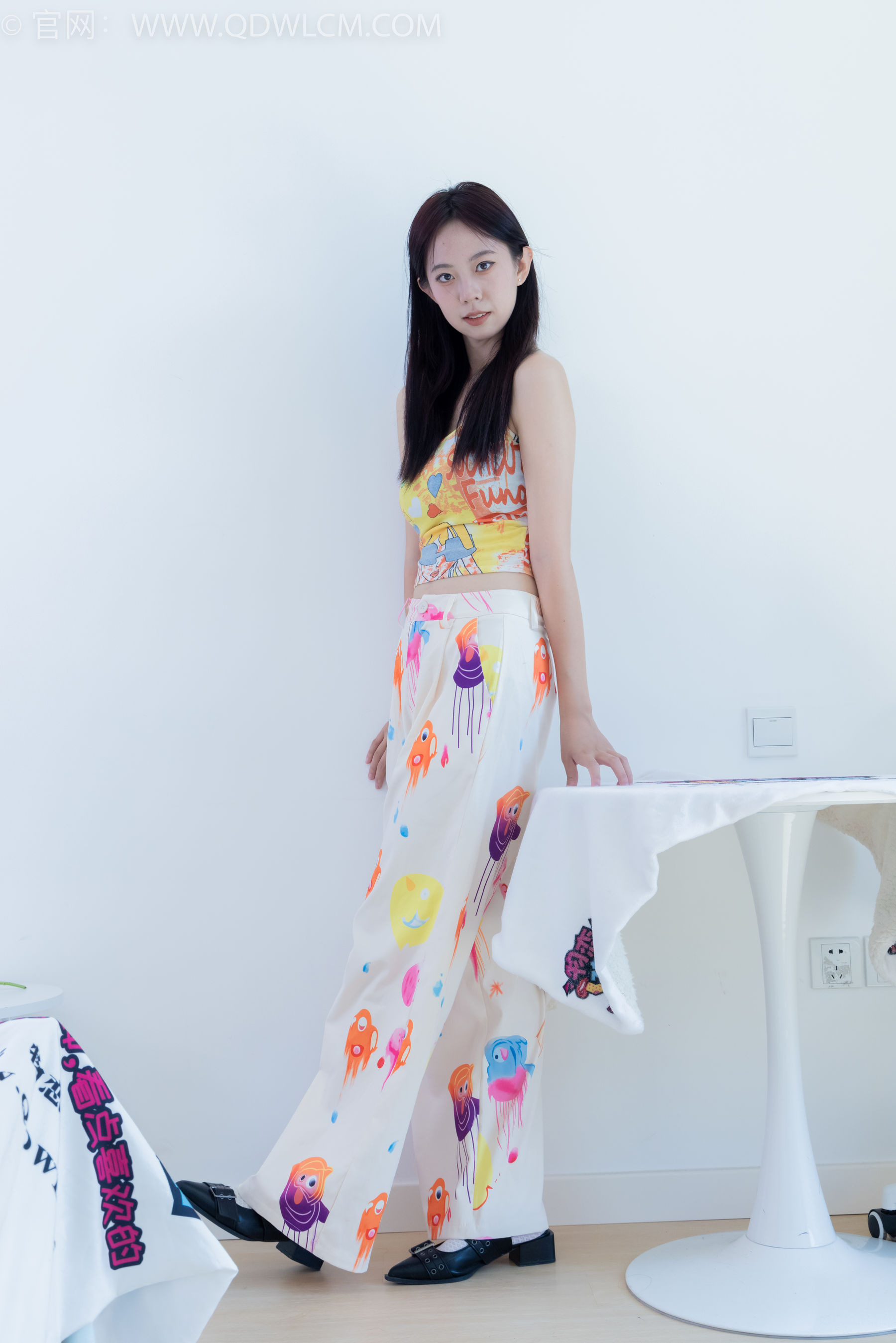 View - 物恋传媒 - Chiness Model  No.2053 椰子 -幸福碎片 - 图库库