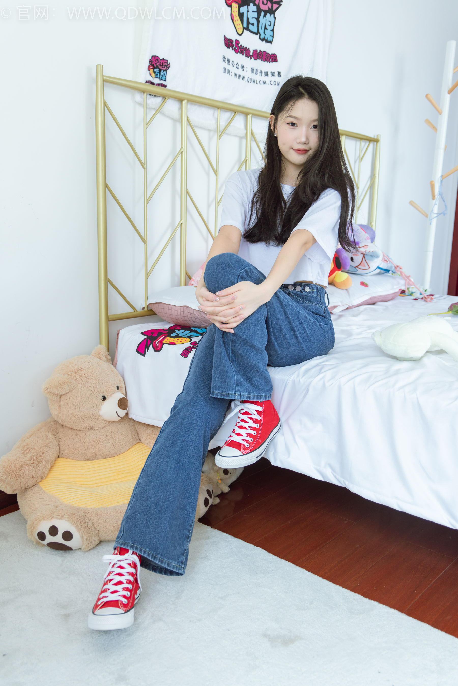 View - 物恋传媒 - Chiness Model  No.2056 小竹 -暮色回响 - 图库库