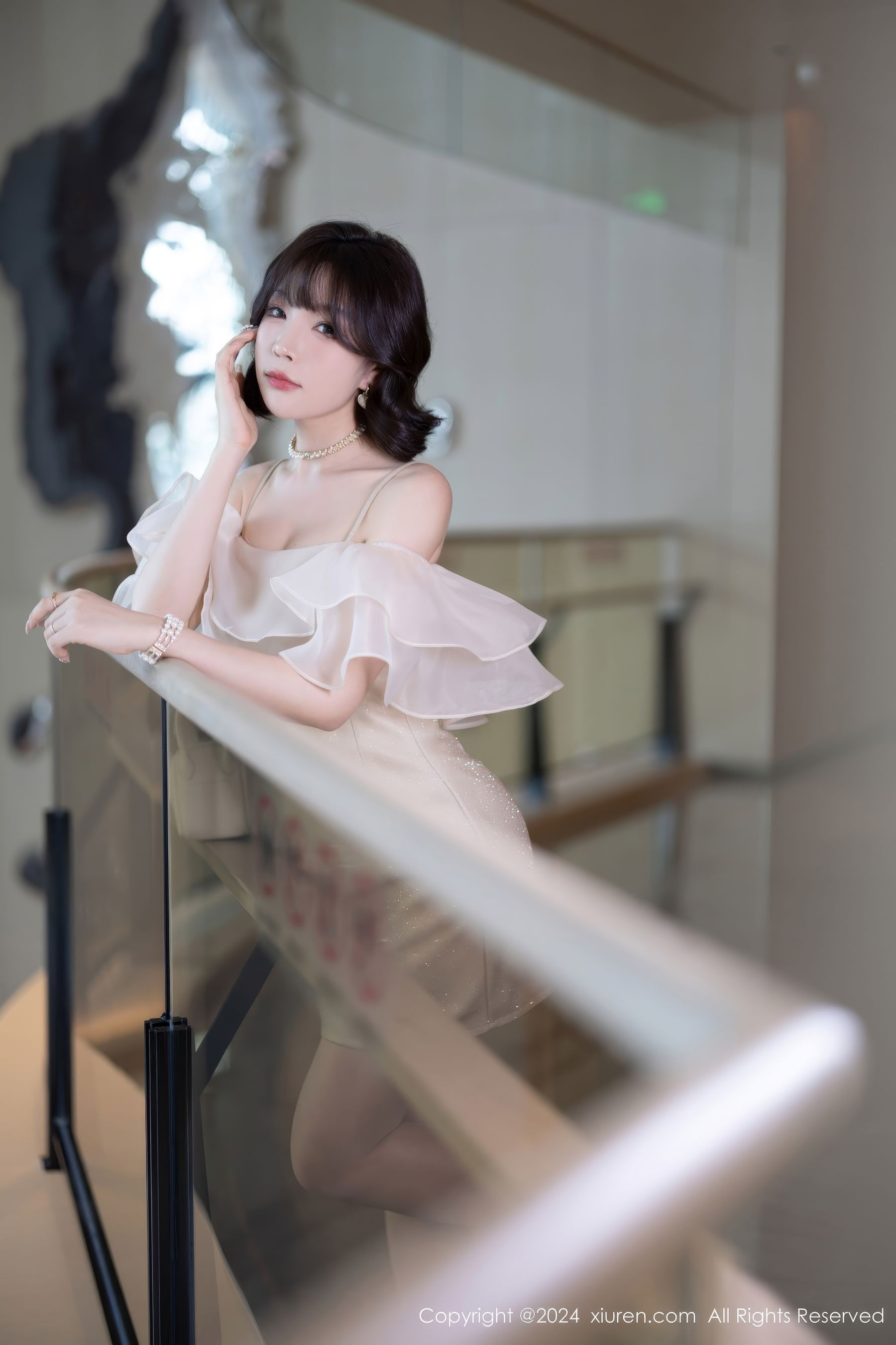 View - [XiuRen] 2024.07.25 No.8917 徐莉芝Booty - 图库库