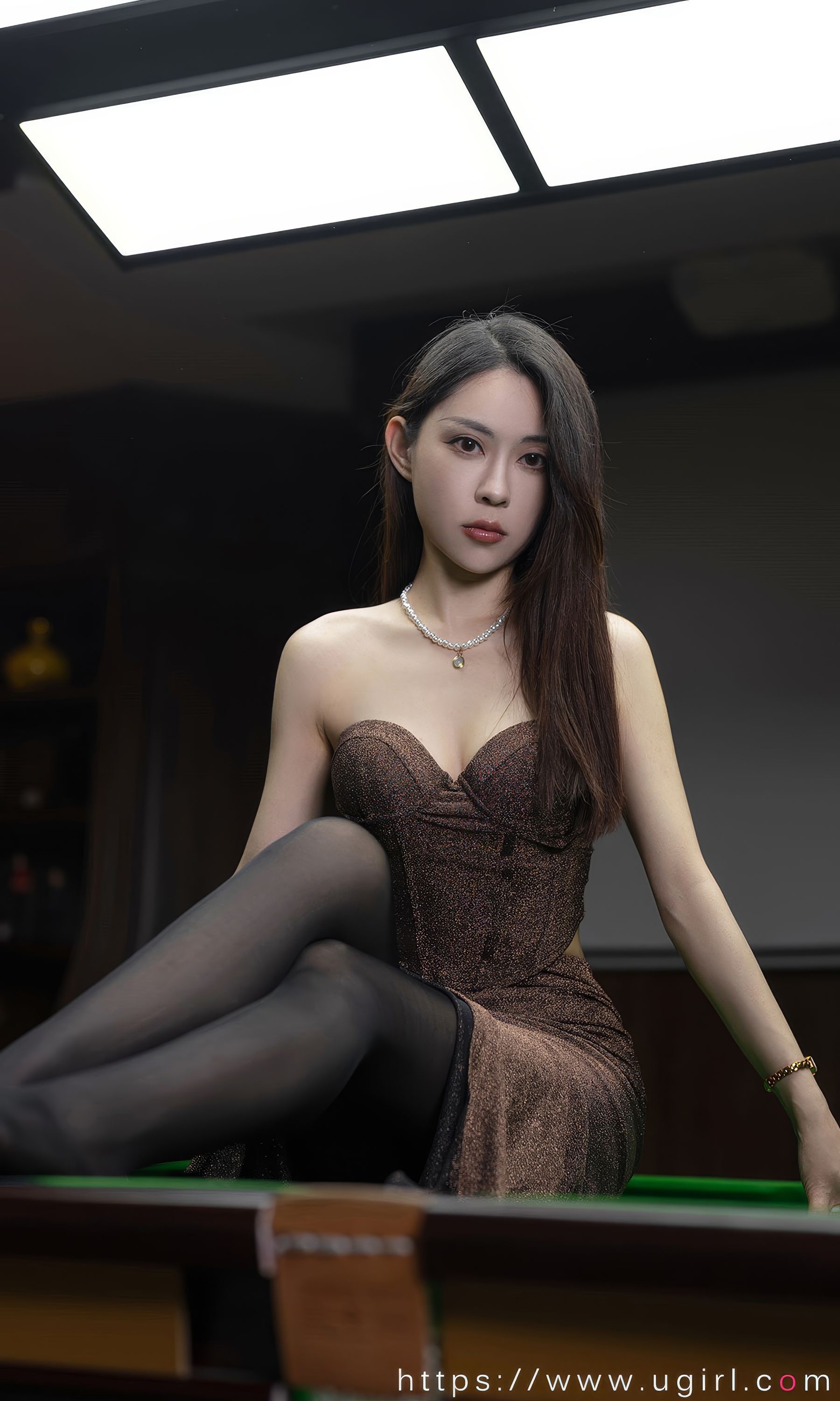 View - [Ugirls]爱尤物 - Love Beauty  No.2884 眼眸轻纱 natasha - 图库库