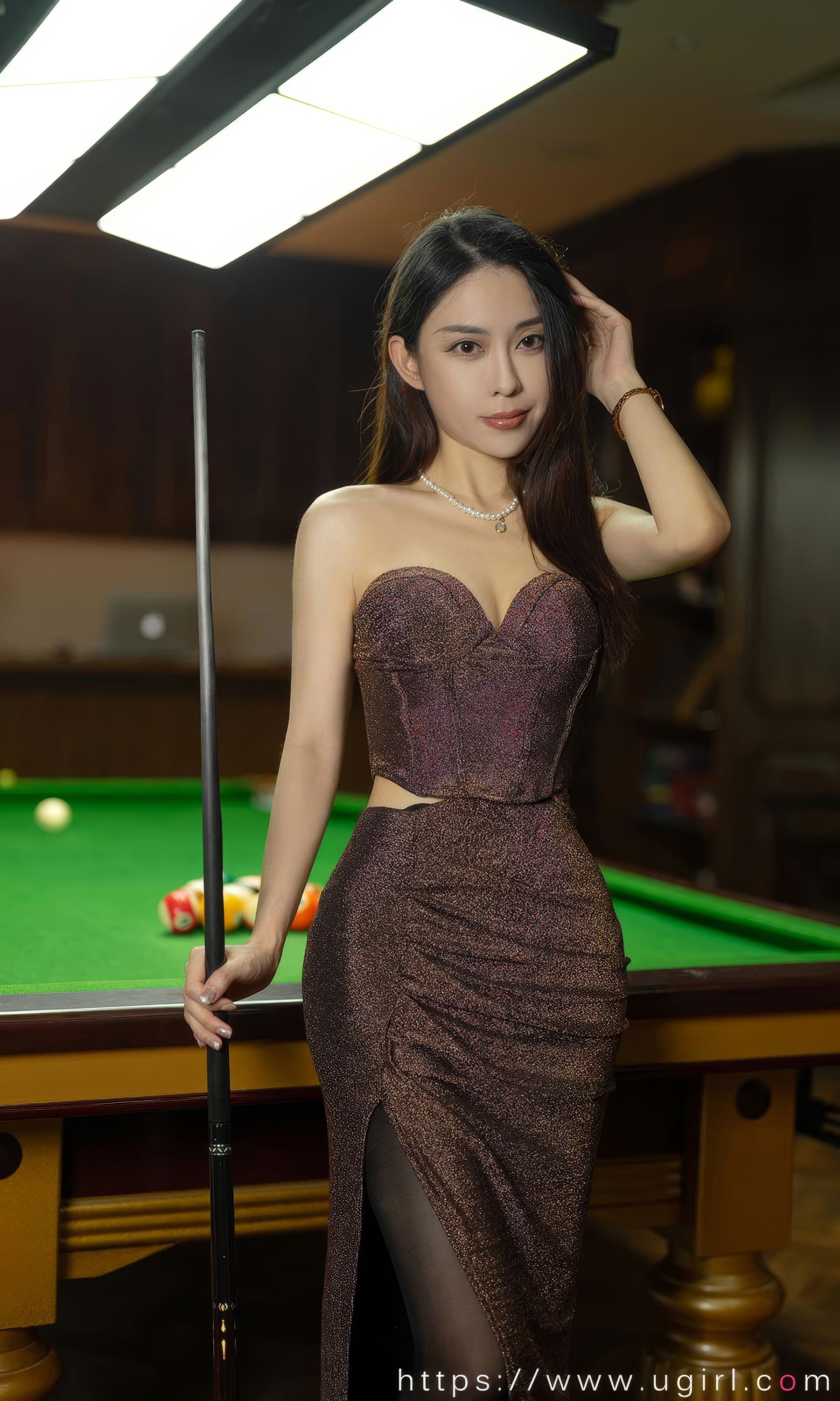 View - [Ugirls]爱尤物 - Love Beauty  No.2884 眼眸轻纱 natasha - 图库库