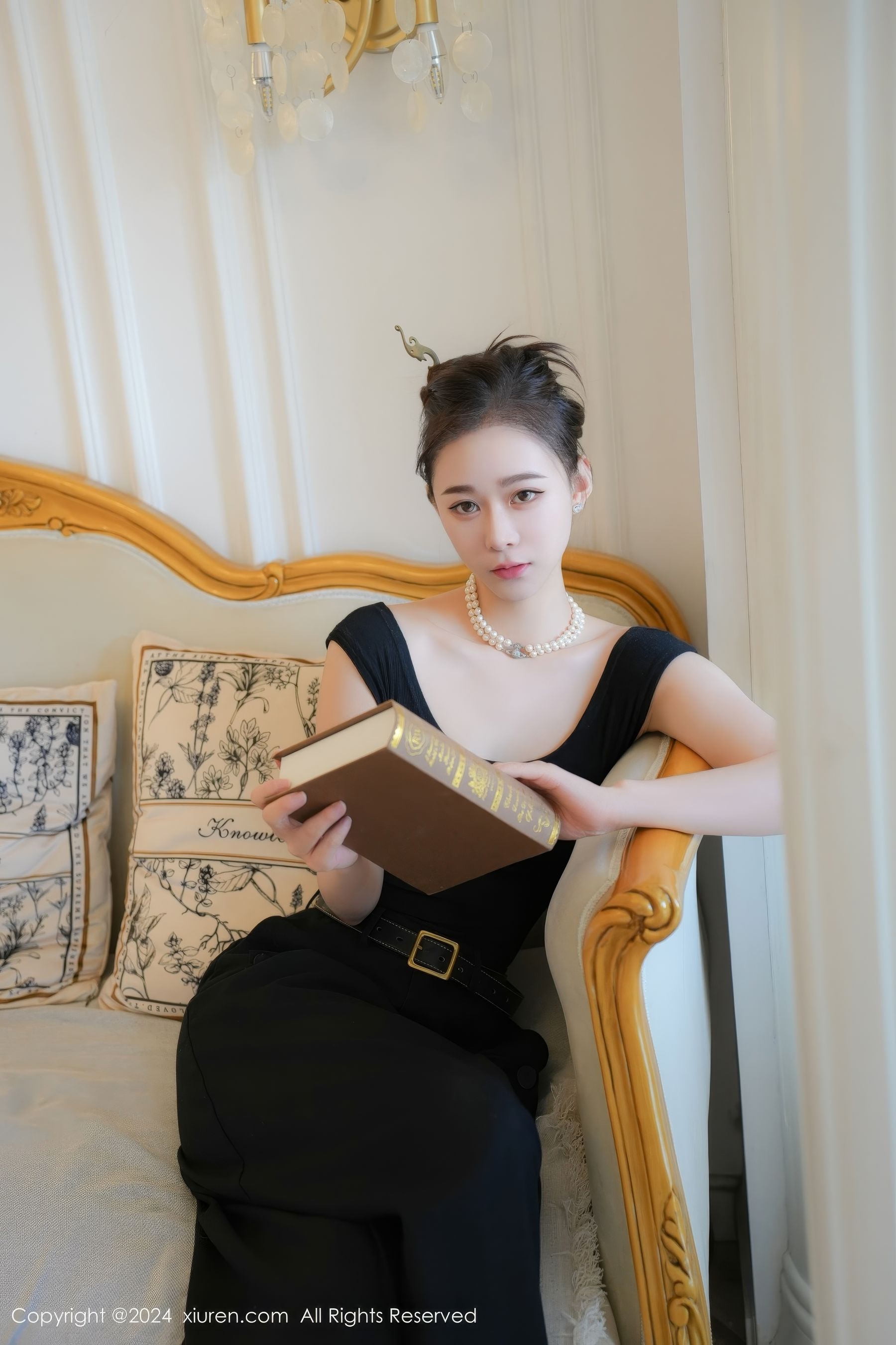 View - [XiuRen] 2024.08.02 No.8955 喵喵JOJO - 图库库