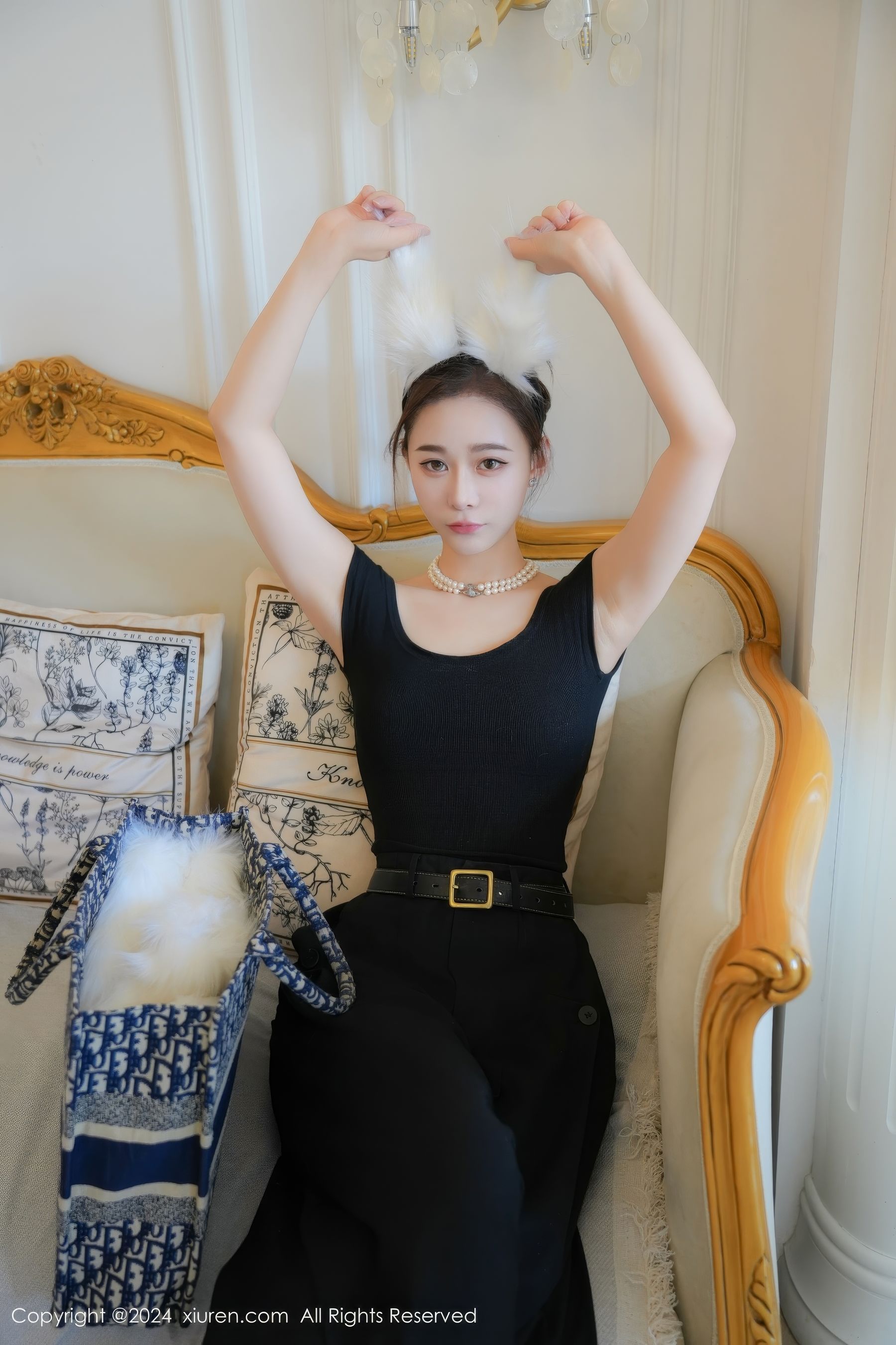 View - [XiuRen] 2024.08.02 No.8955 喵喵JOJO - 图库库