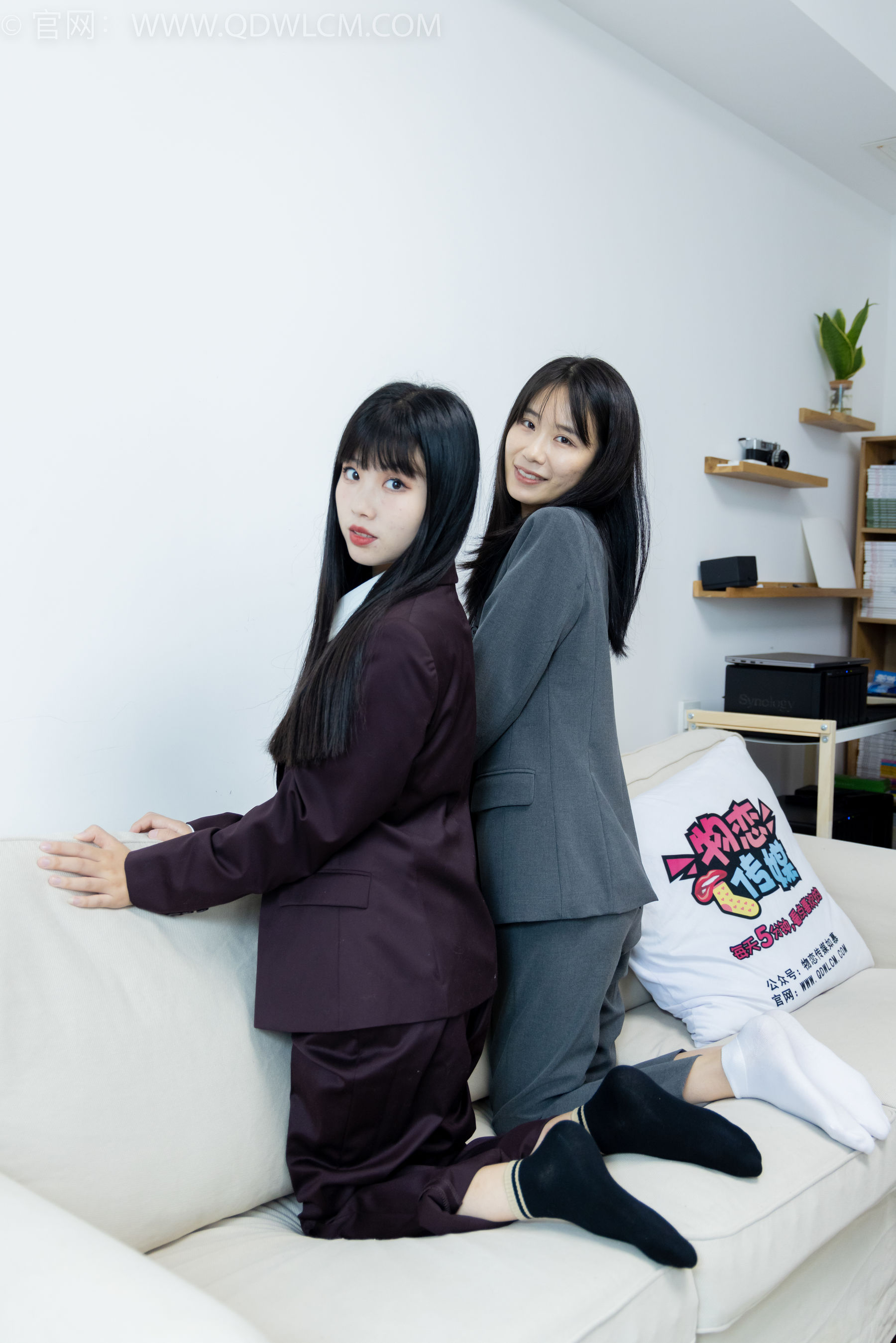 View - 物恋传媒 - Chiness Model  No.2074 菜菜&米米&绒绒 -我们的秘密 - 图库库