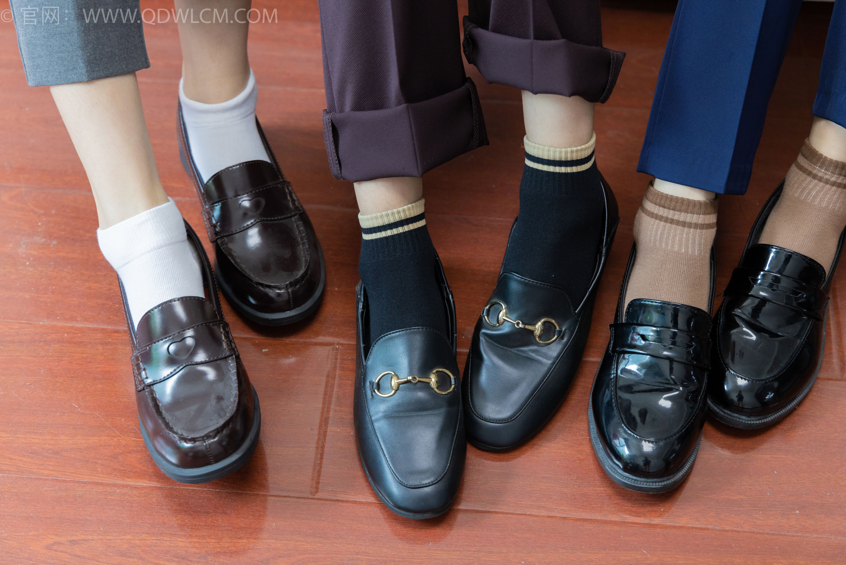 View - 物恋传媒 - Chiness Model  No.2074 菜菜&米米&绒绒 -我们的秘密 - 图库库