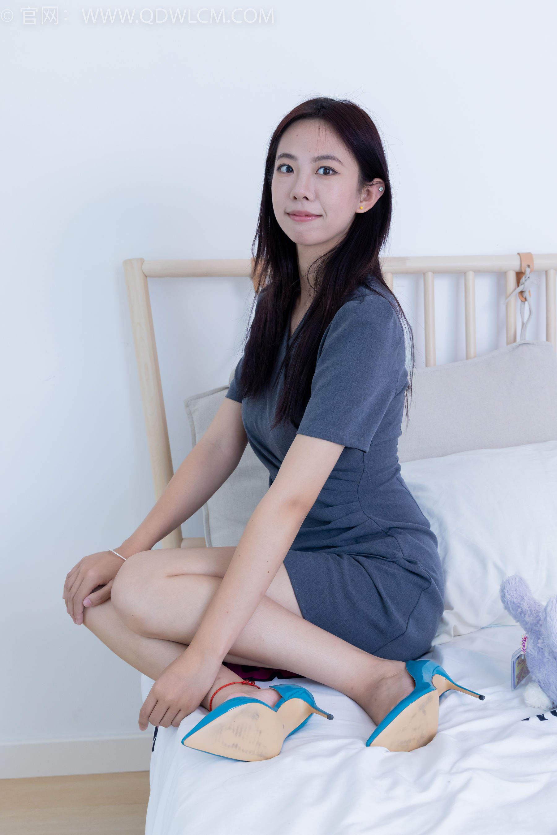 View - 物恋传媒 - Chiness Model  No.2072 椰子 -多余的解释 - 图库库