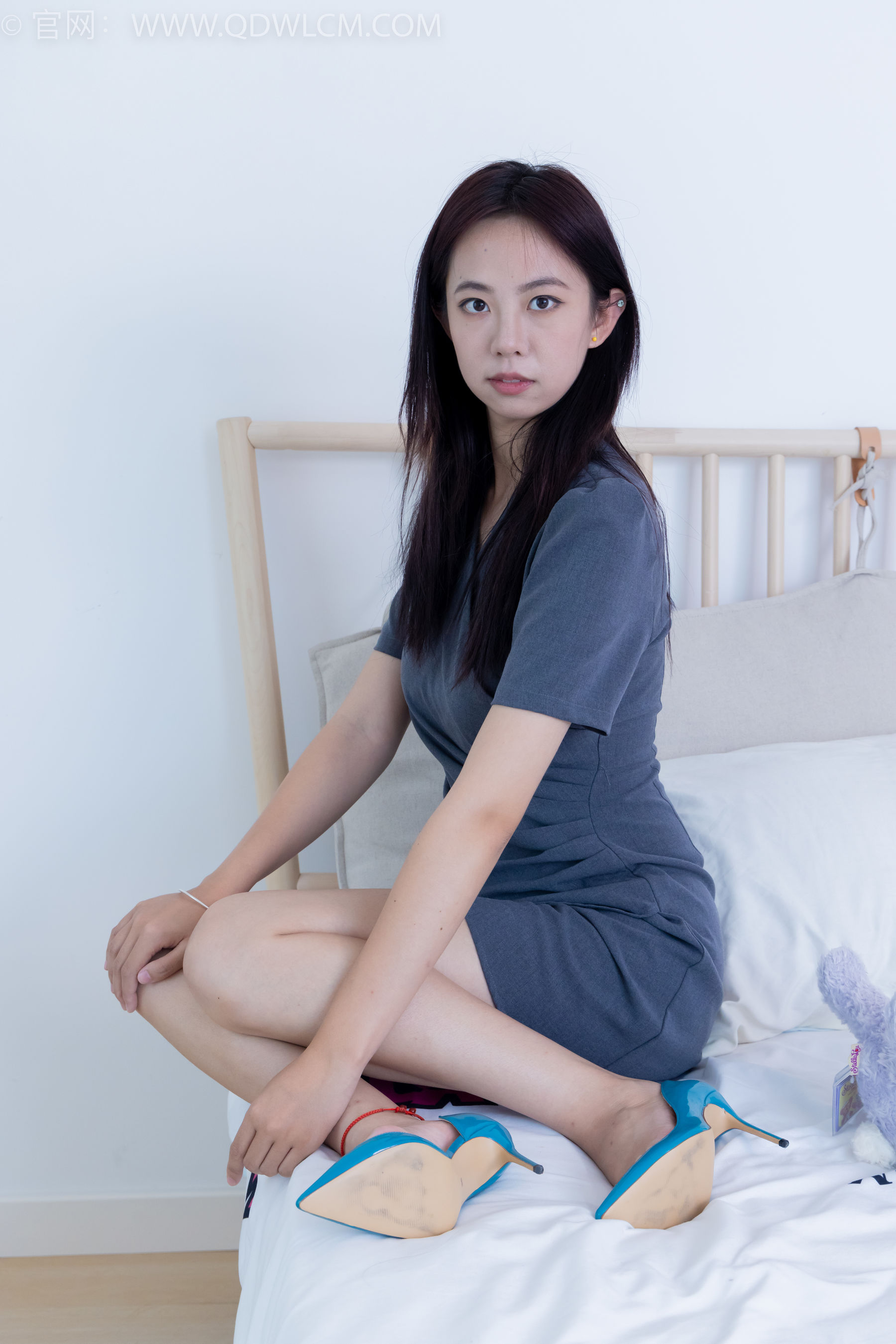 View - 物恋传媒 - Chiness Model  No.2072 椰子 -多余的解释 - 图库库