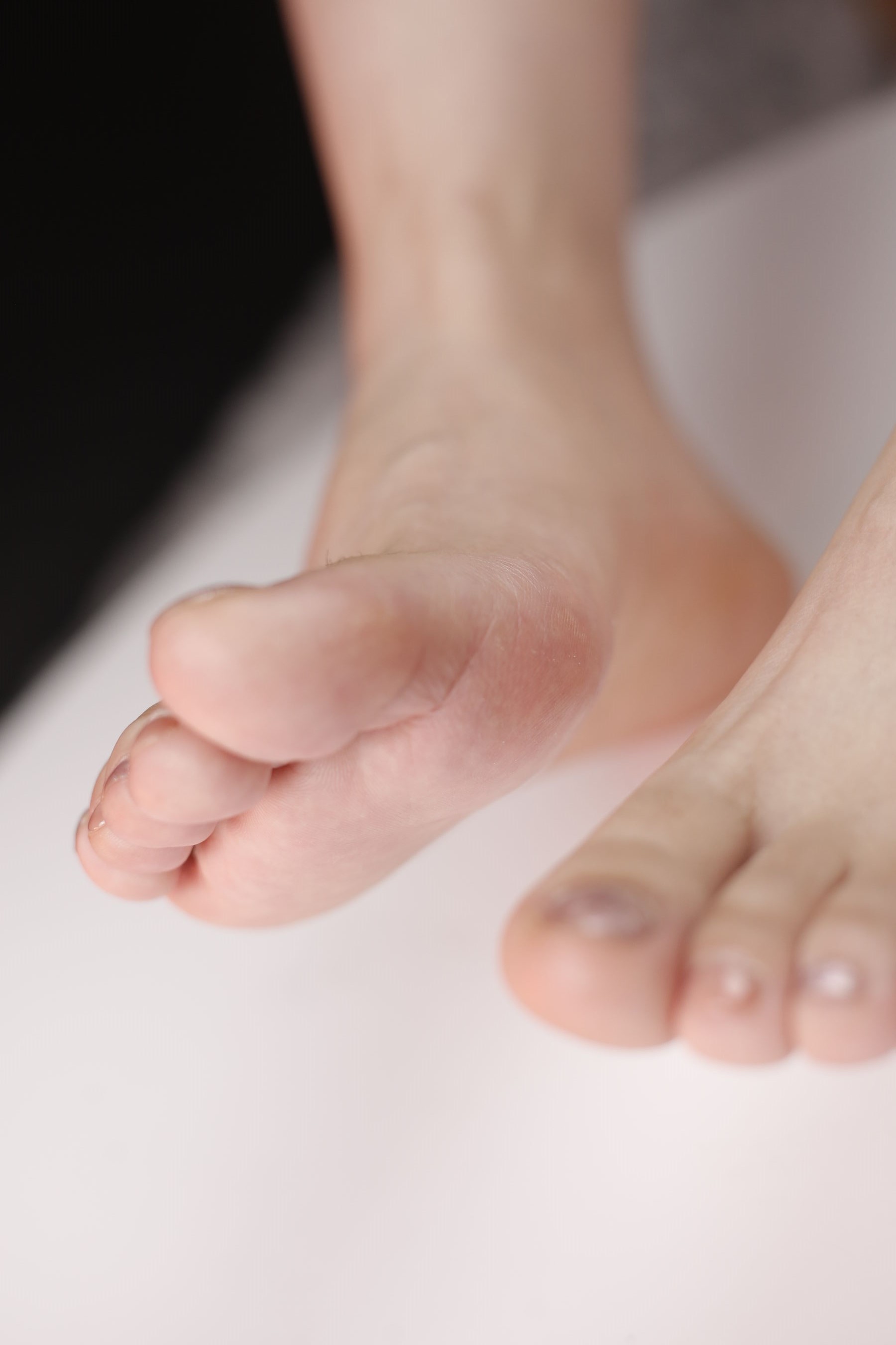 Gallery - 小糖果 微甜 - 白丝黑色高跟 - 图库库