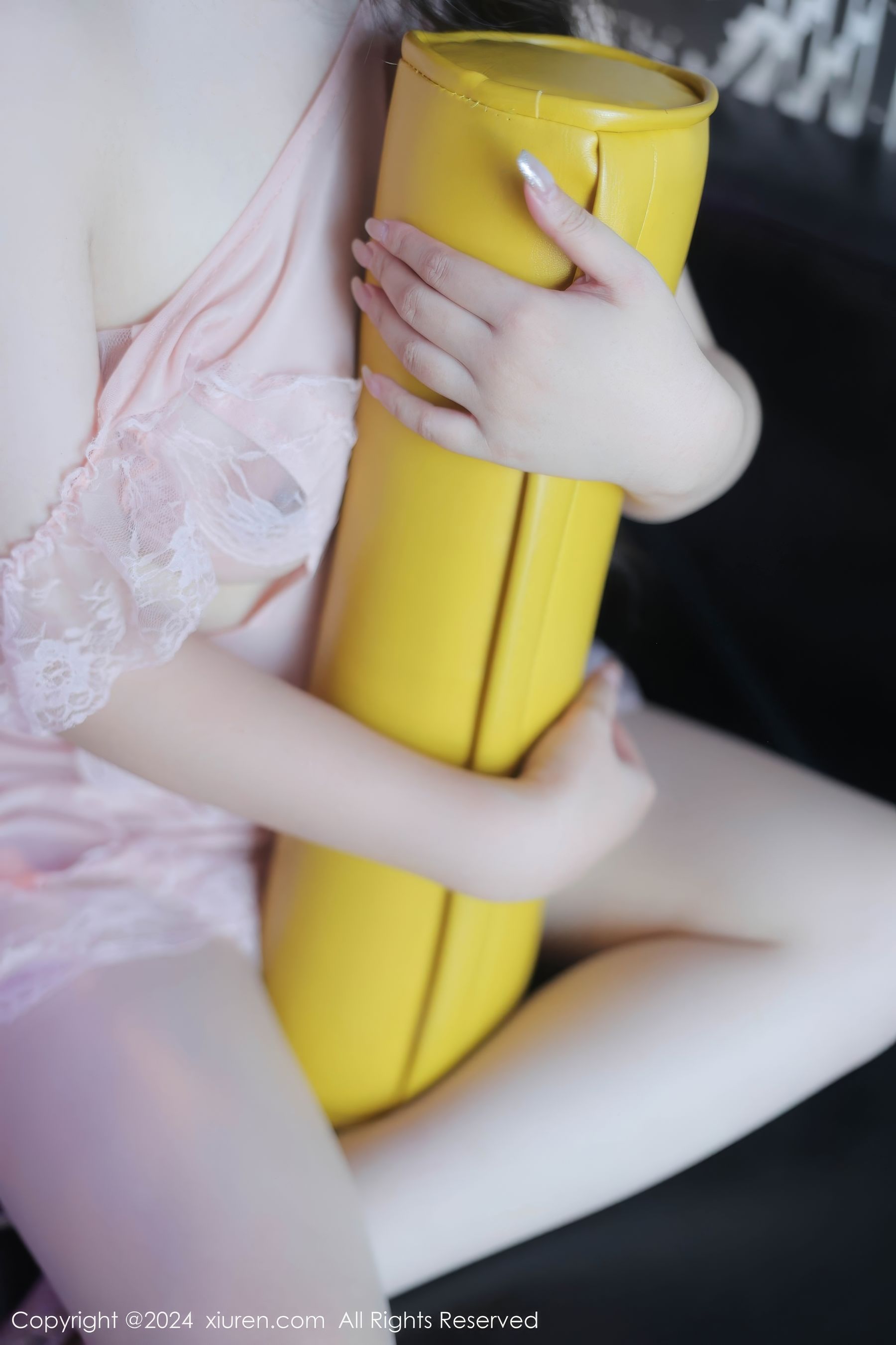 View - [XiuRen] 2024.08.19 No.9034 哦 - 图库库