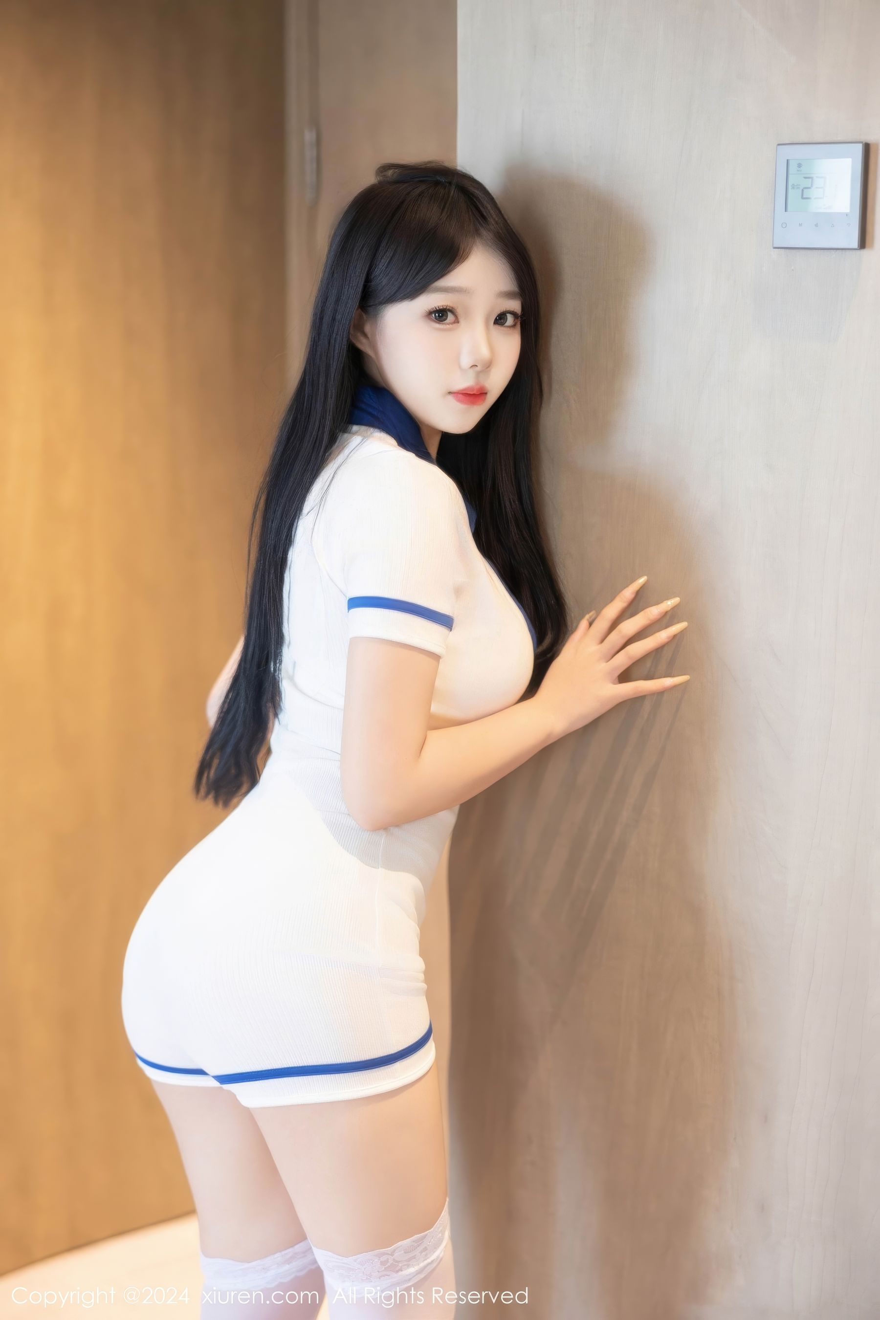 View - [XiuRen] 2024.08.23 No.9056 黎秋秋 - 图库库