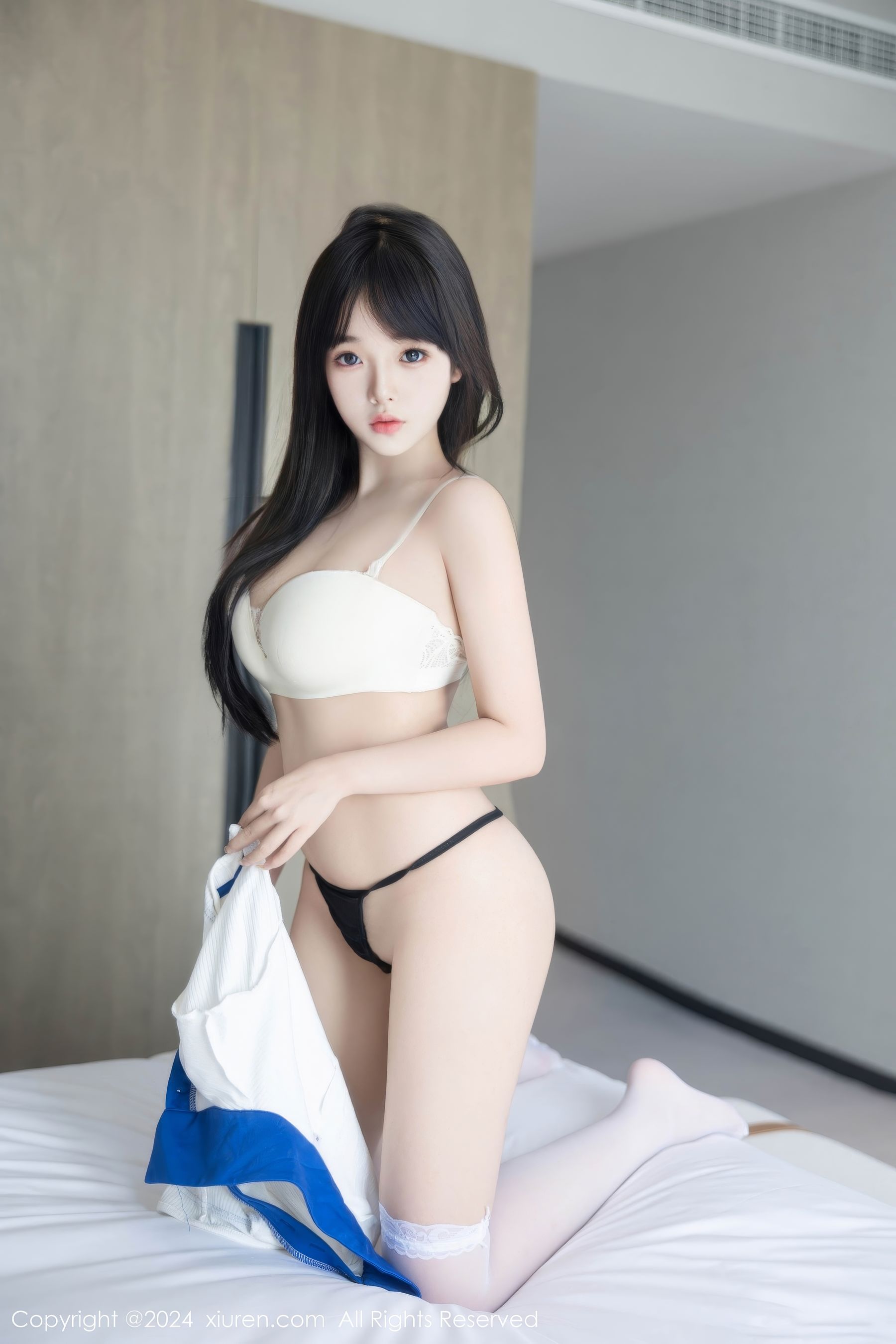 View - [XiuRen] 2024.08.23 No.9056 黎秋秋 - 图库库