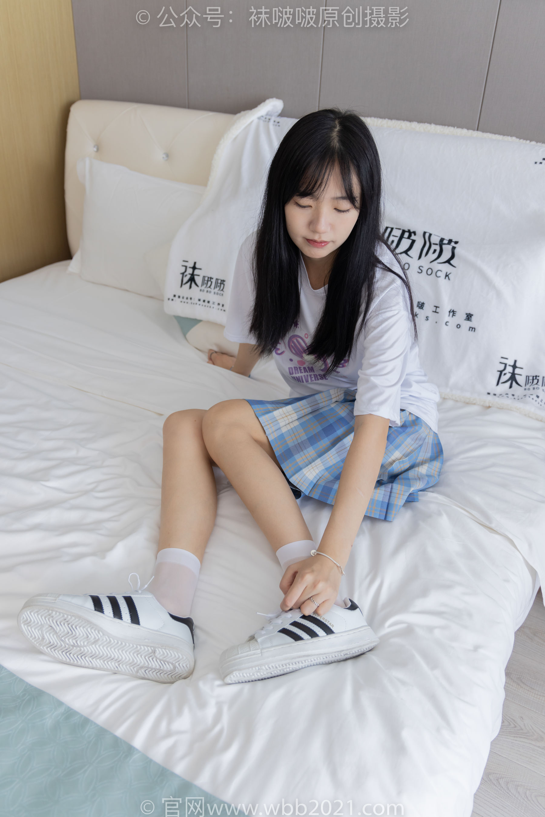 View - BoBoSocks袜啵啵 - Chiness Model  No.414 小甜豆 -板鞋、帆布鞋、短白丝、船袜 - 图库库