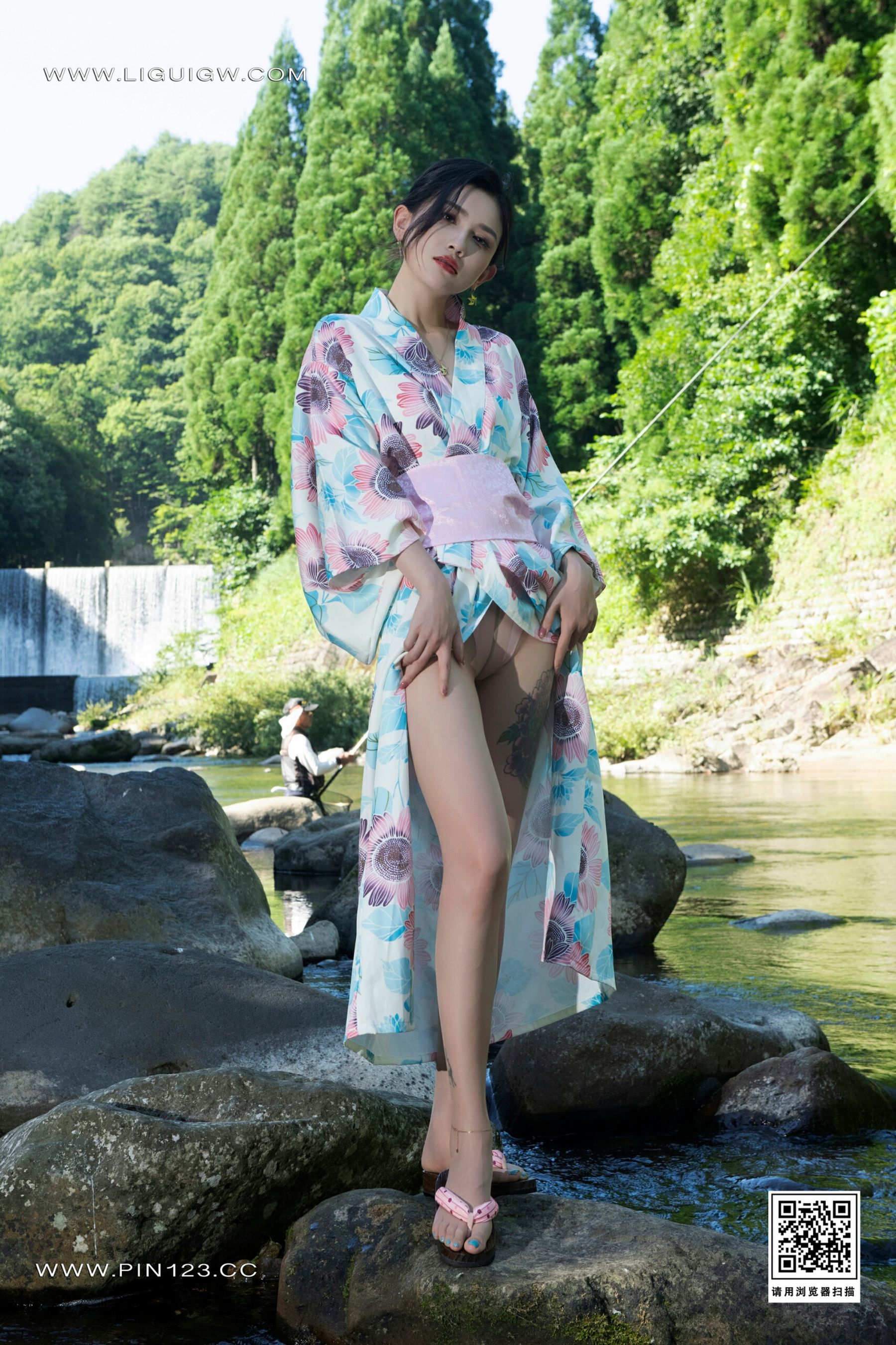 Gallery - [Ligui丽柜 - Uniform Attendant Stewardess ] 2024.08.12 日本旅拍1 甜甜 - 图库库