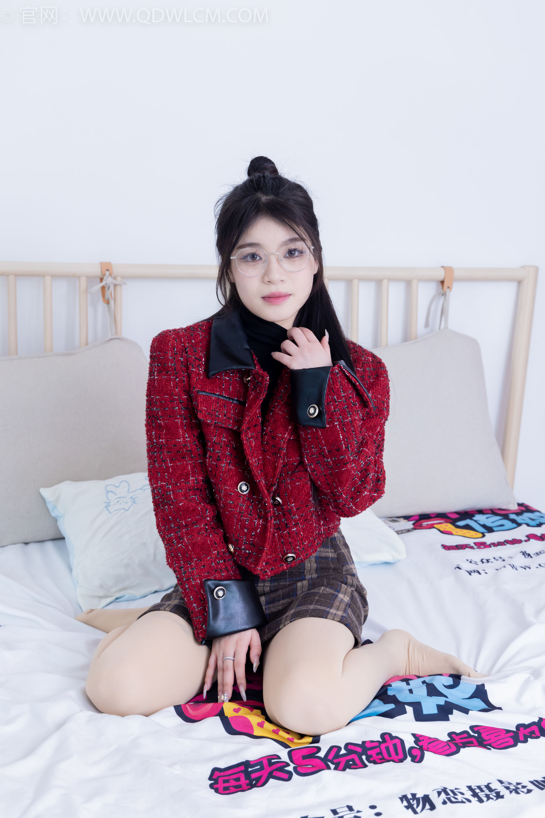 View - 物恋传媒 - Chiness Model  No.2084 闪闪 -华灯初上 - 图库库