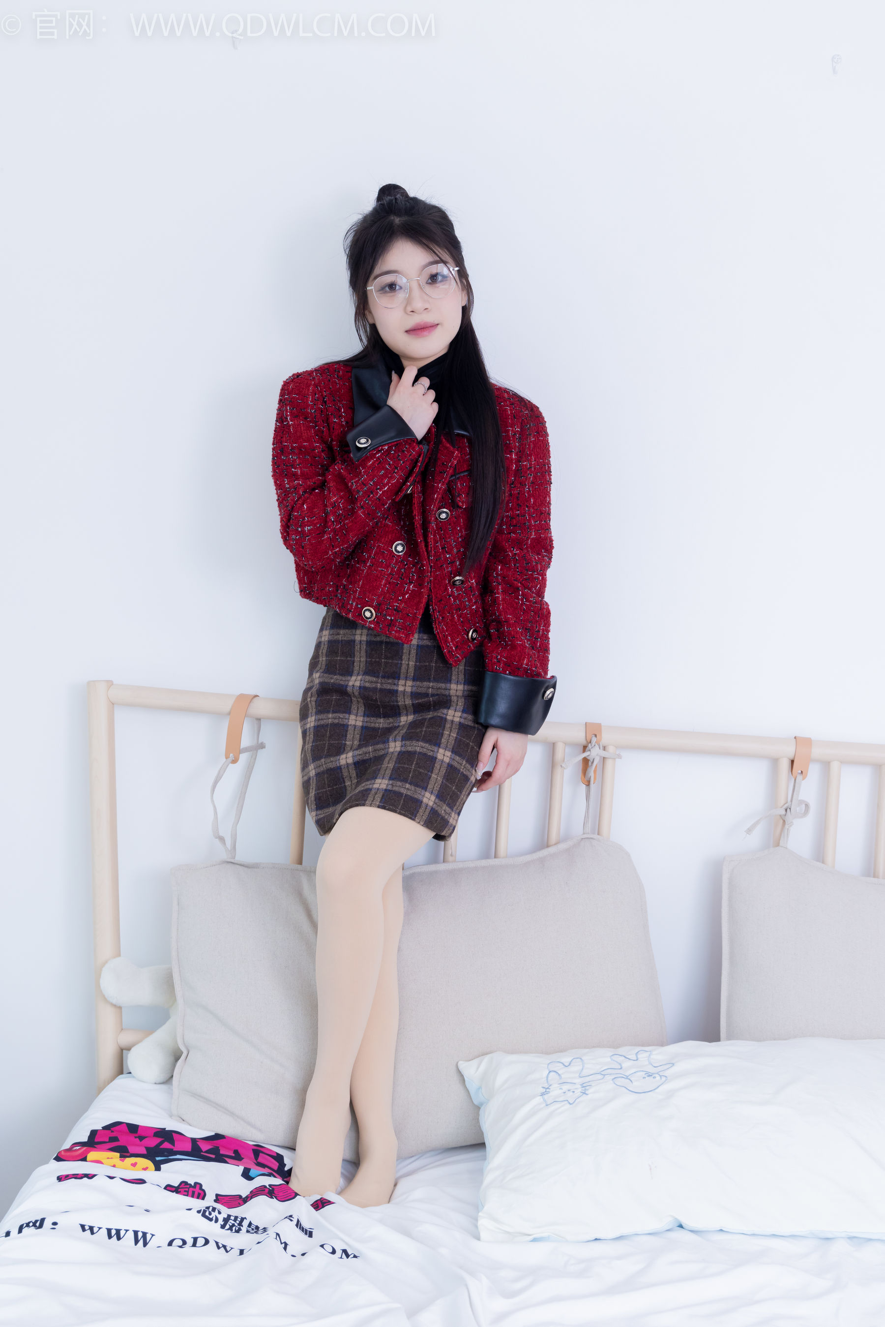 View - 物恋传媒 - Chiness Model  No.2084 闪闪 -华灯初上 - 图库库