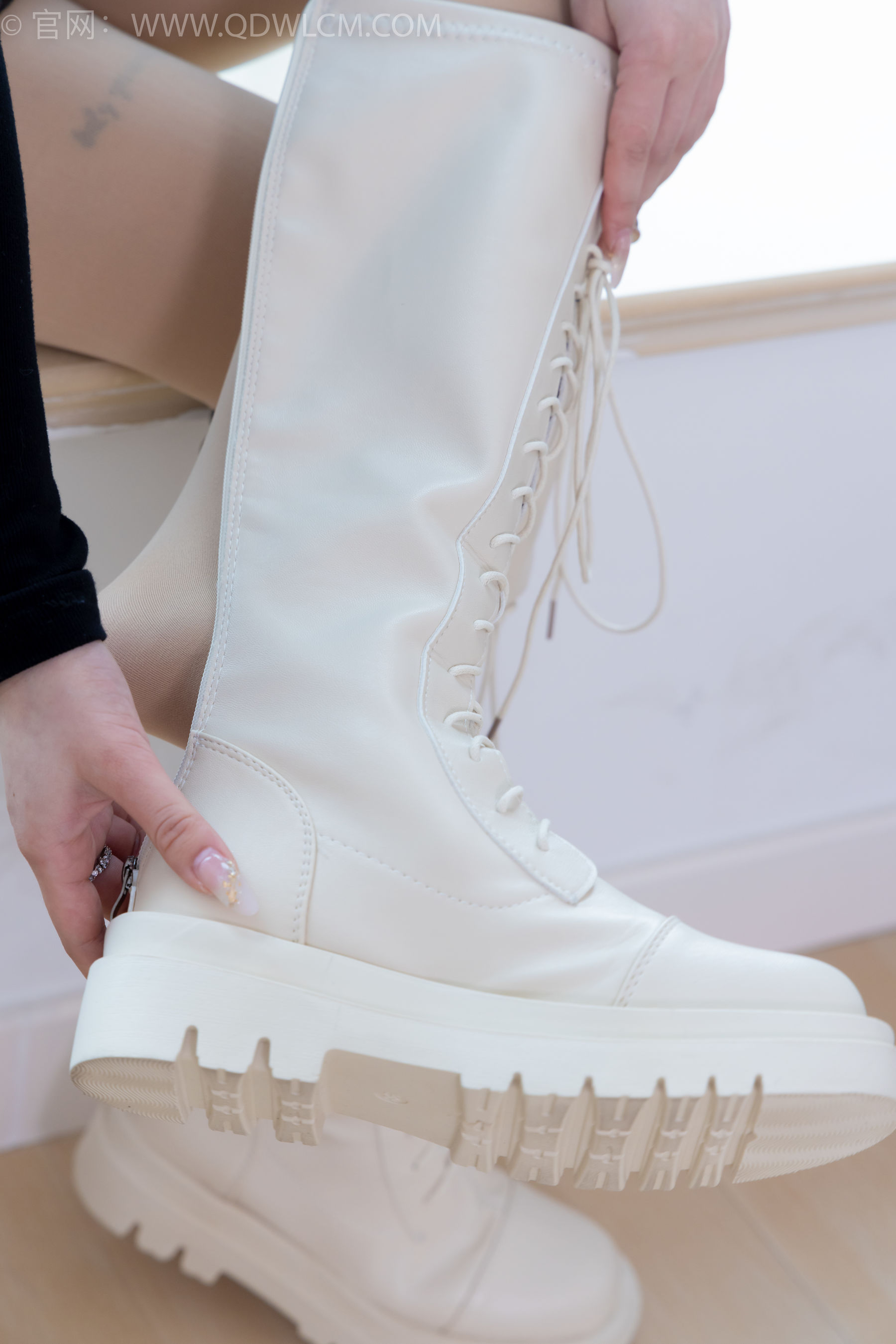 View - 物恋传媒 - Chiness Model  No.2084 闪闪 -华灯初上 - 图库库