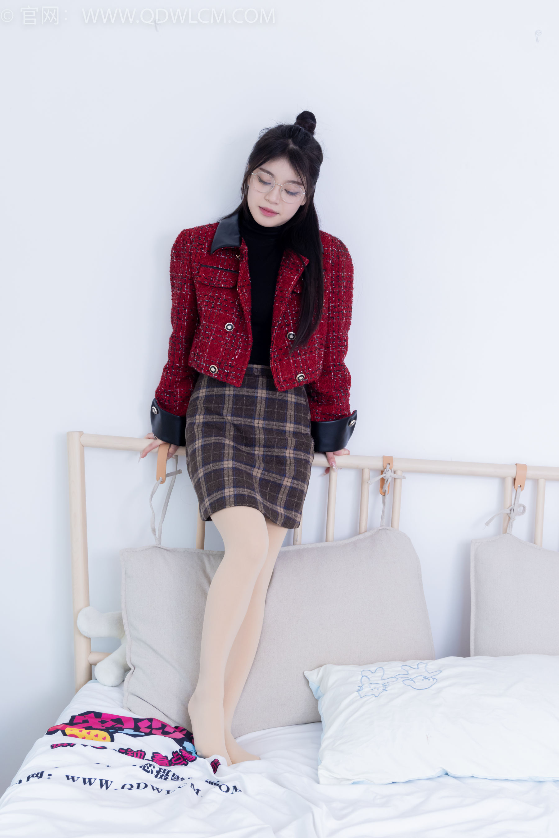 View - 物恋传媒 - Chiness Model  No.2084 闪闪 -华灯初上 - 图库库