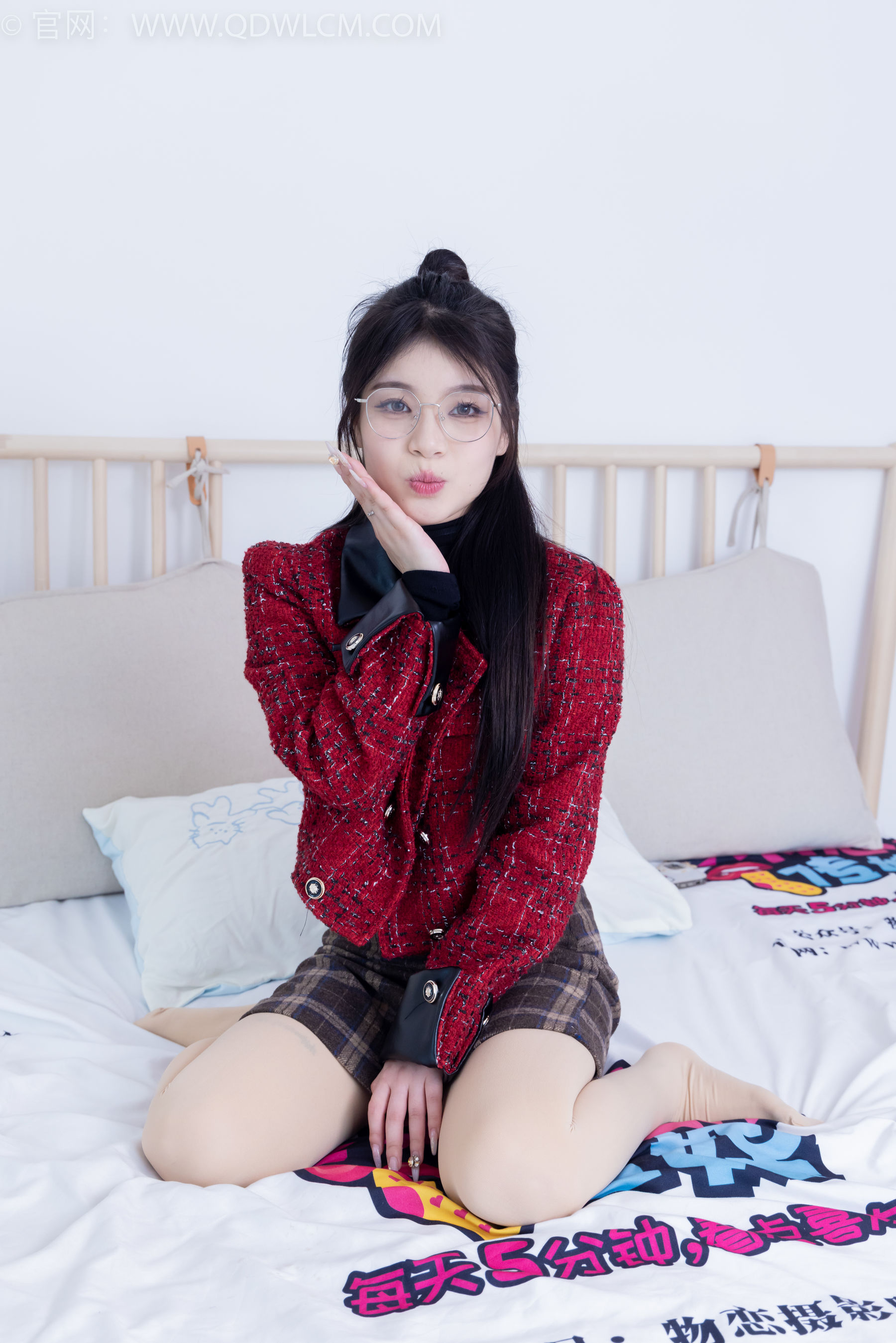 View - 物恋传媒 - Chiness Model  No.2084 闪闪 -华灯初上 - 图库库