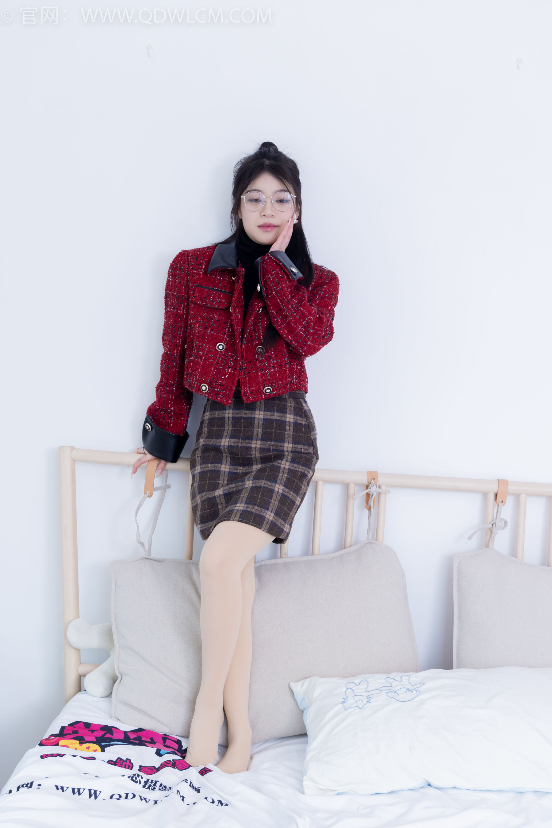 View - 物恋传媒 - Chiness Model  No.2084 闪闪 -华灯初上 - 图库库