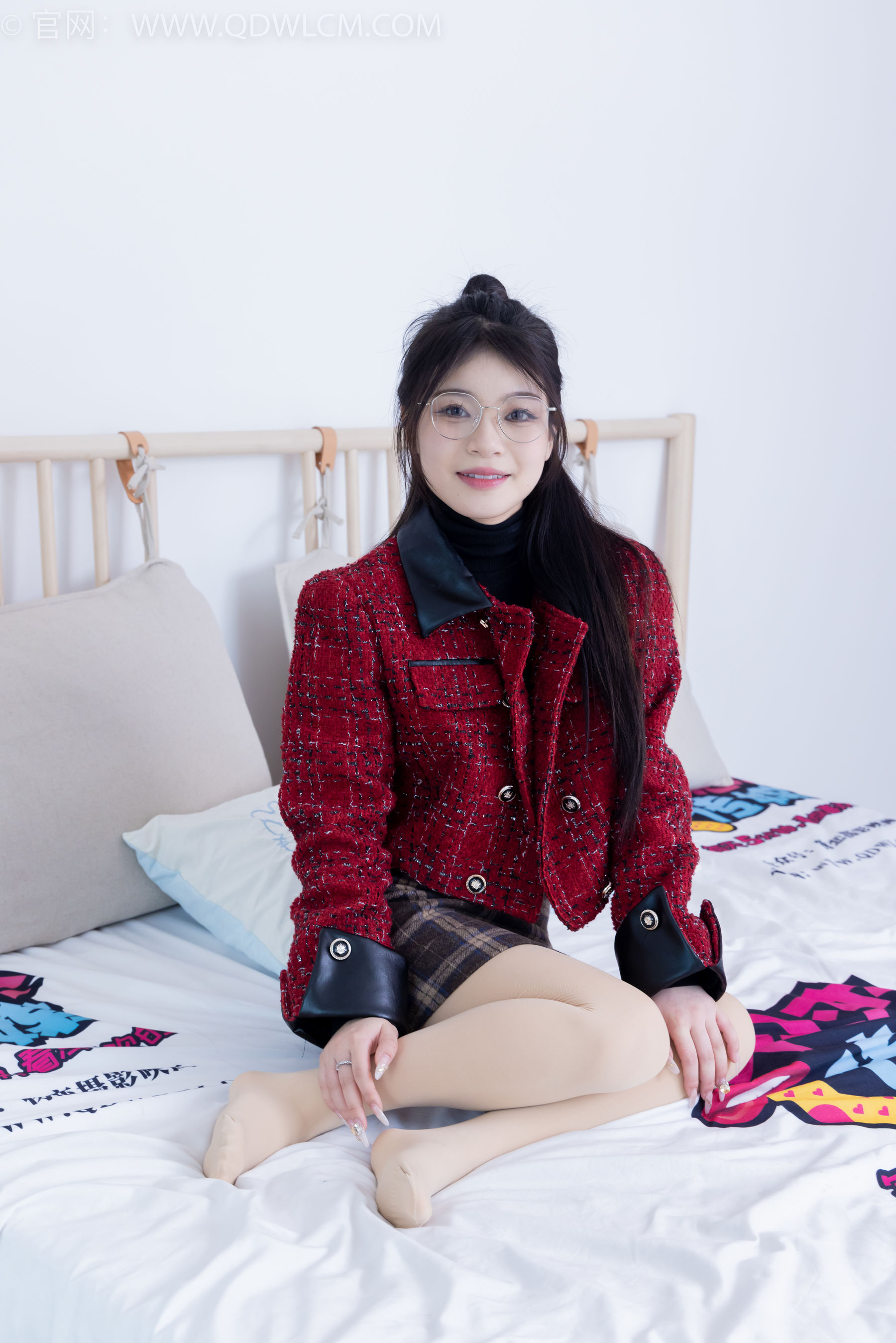 View - 物恋传媒 - Chiness Model  No.2084 闪闪 -华灯初上 - 图库库