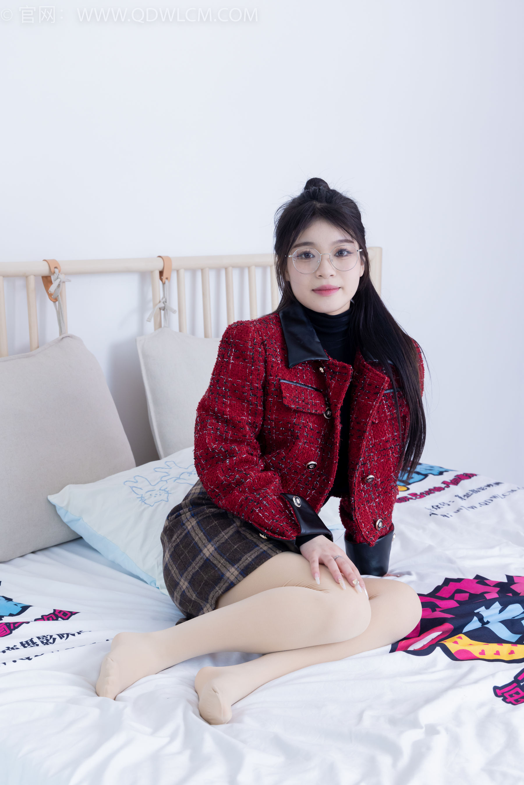 View - 物恋传媒 - Chiness Model  No.2084 闪闪 -华灯初上 - 图库库