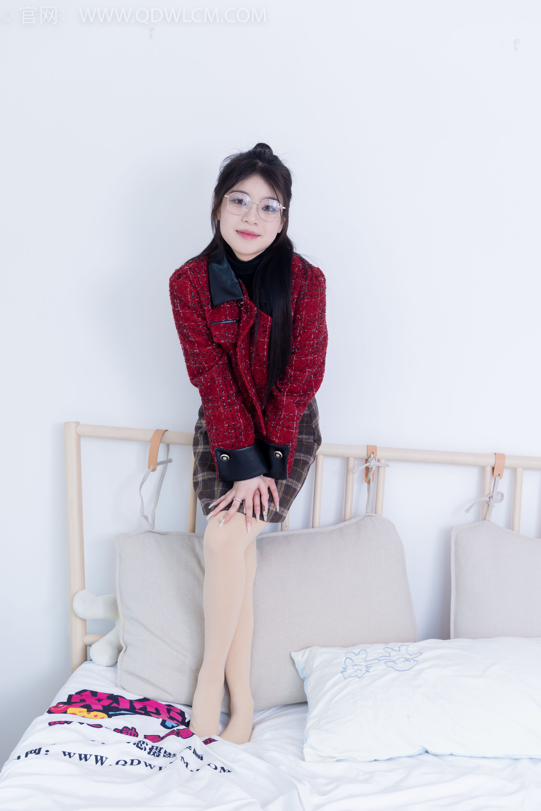 View - 物恋传媒 - Chiness Model  No.2084 闪闪 -华灯初上 - 图库库