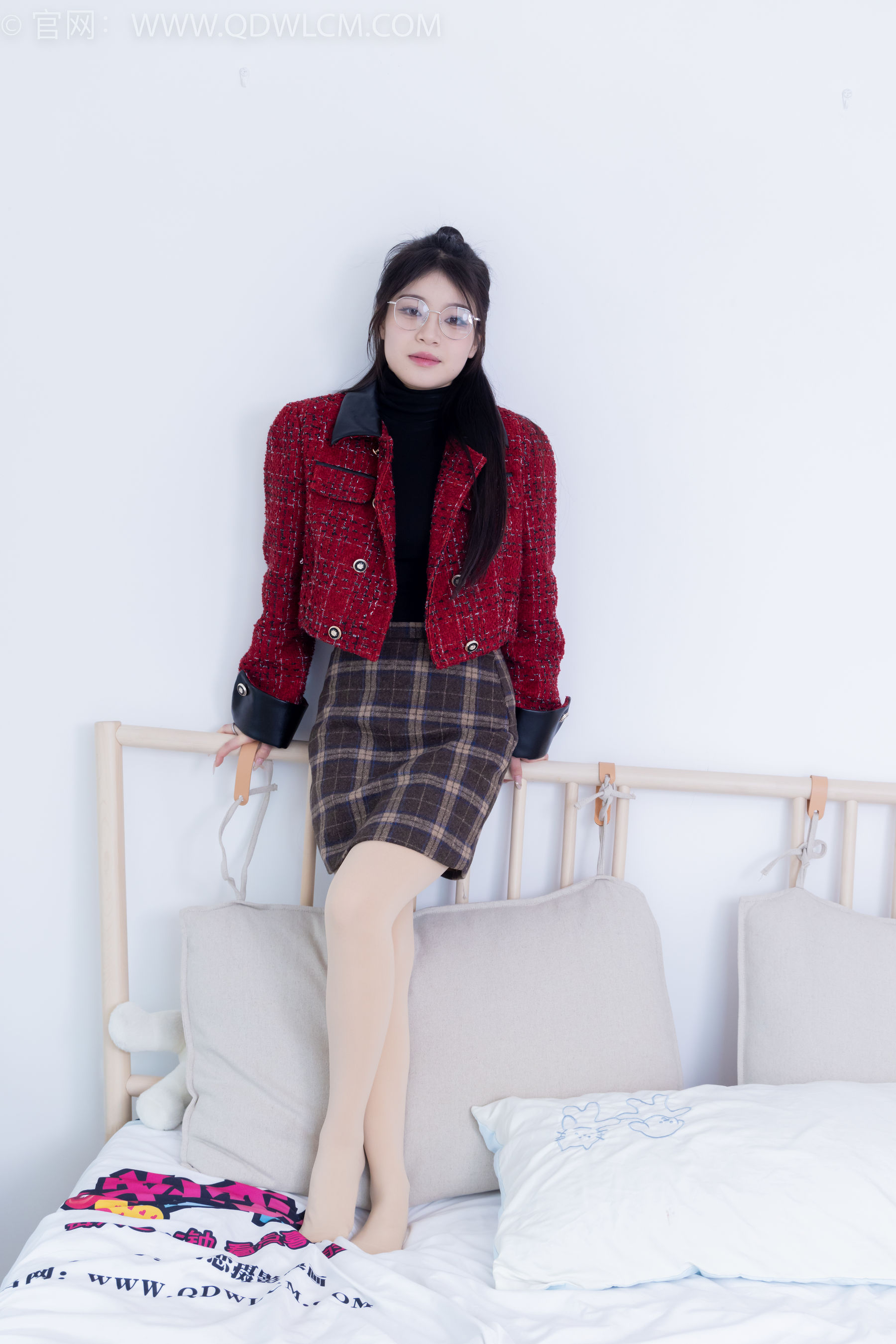 View - 物恋传媒 - Chiness Model  No.2084 闪闪 -华灯初上 - 图库库