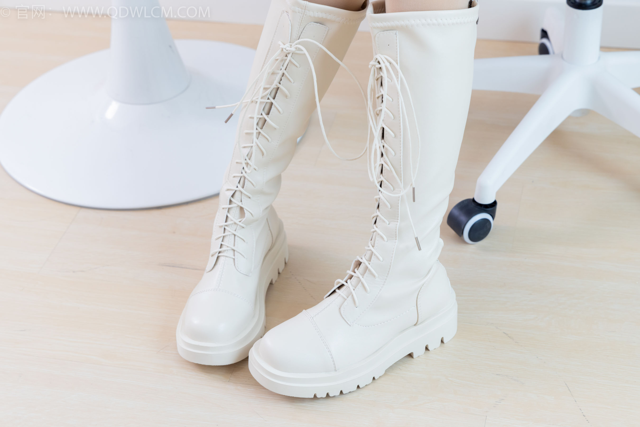 View - 物恋传媒 - Chiness Model  No.2084 闪闪 -华灯初上 - 图库库