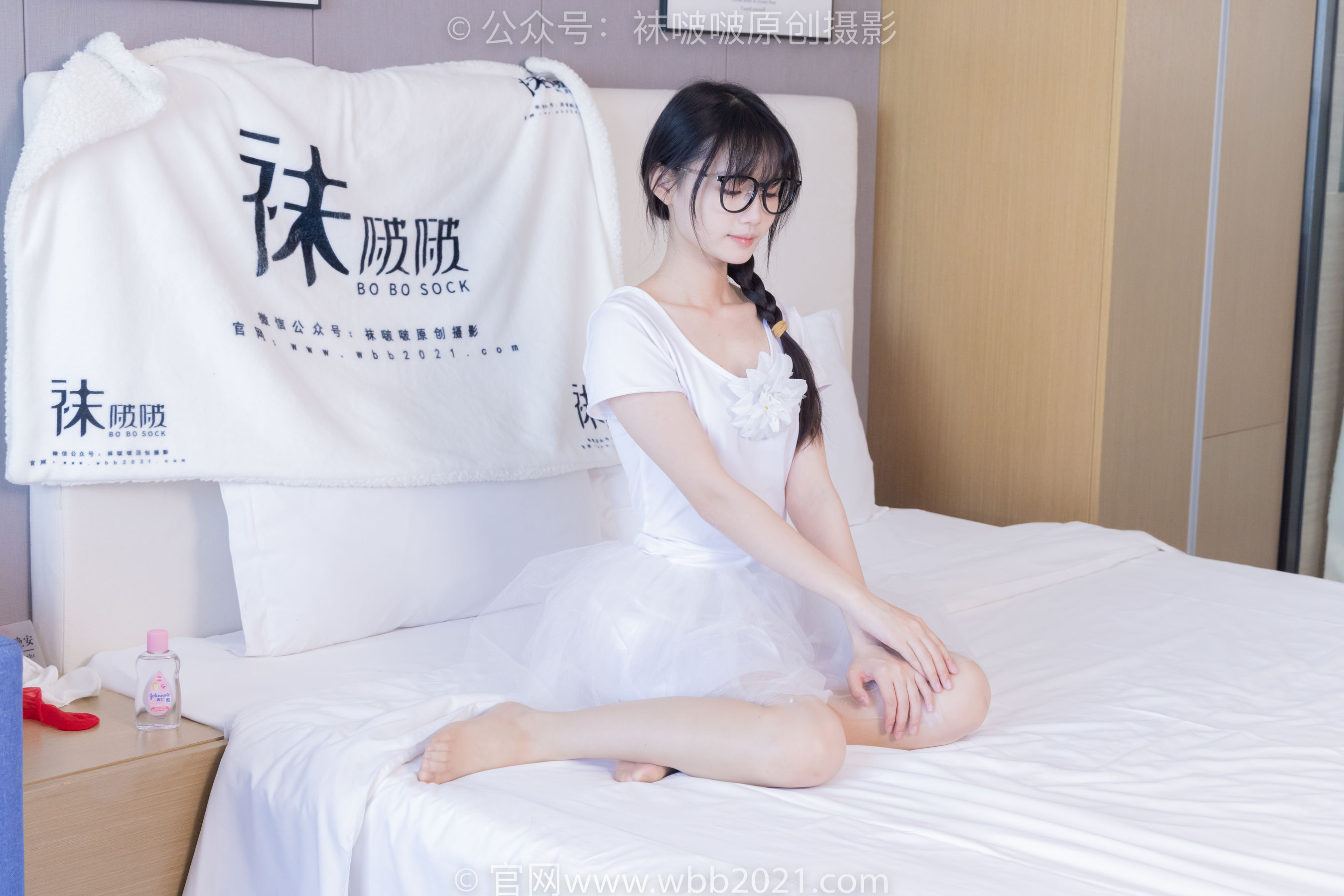 View - BoBoSocks袜啵啵 - Chiness Model  No.415 甜甜圈 -高跟鞋、油亮肉丝、芭蕾舞服 - 图库库