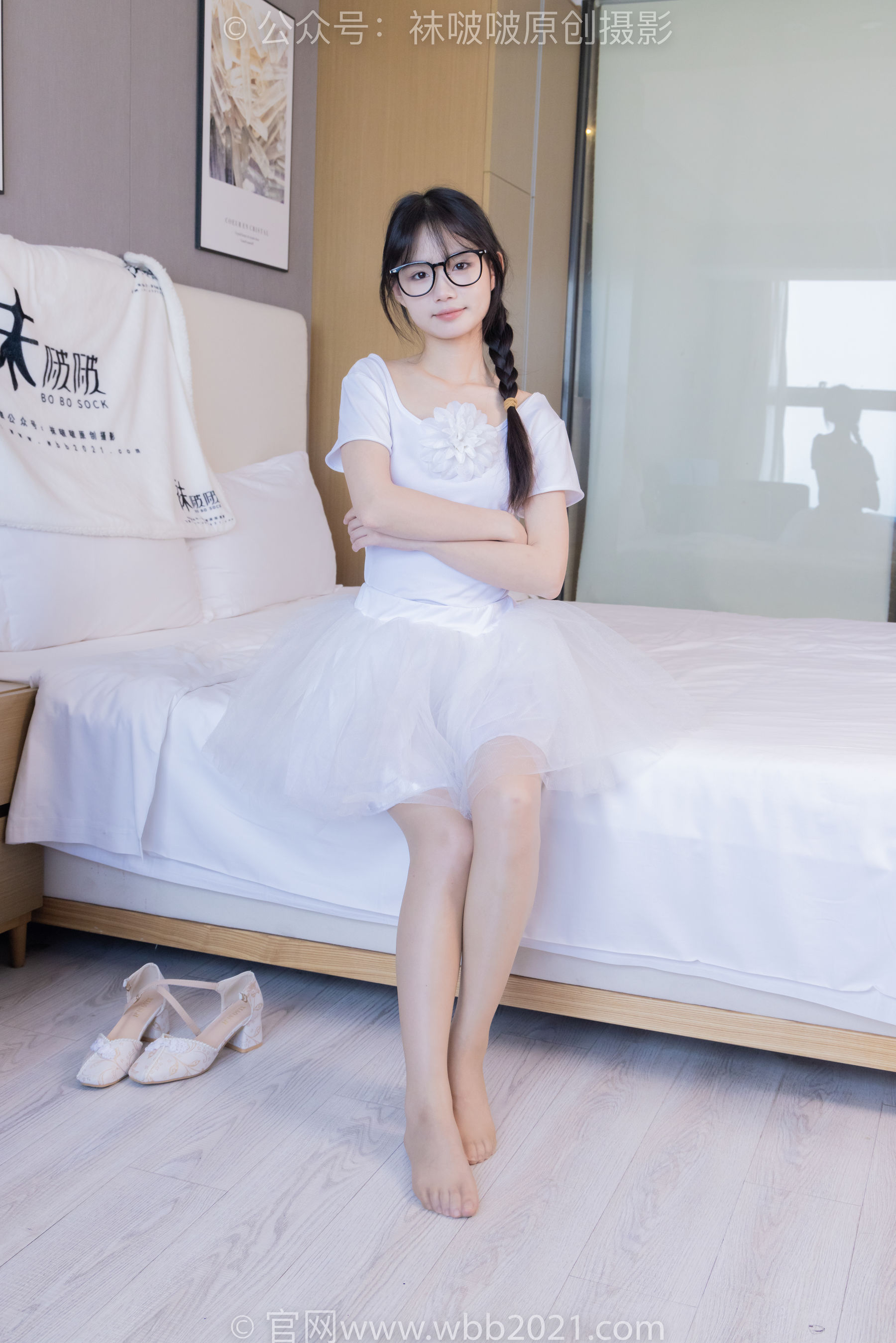 View - BoBoSocks袜啵啵 - Chiness Model  No.415 甜甜圈 -高跟鞋、油亮肉丝、芭蕾舞服 - 图库库
