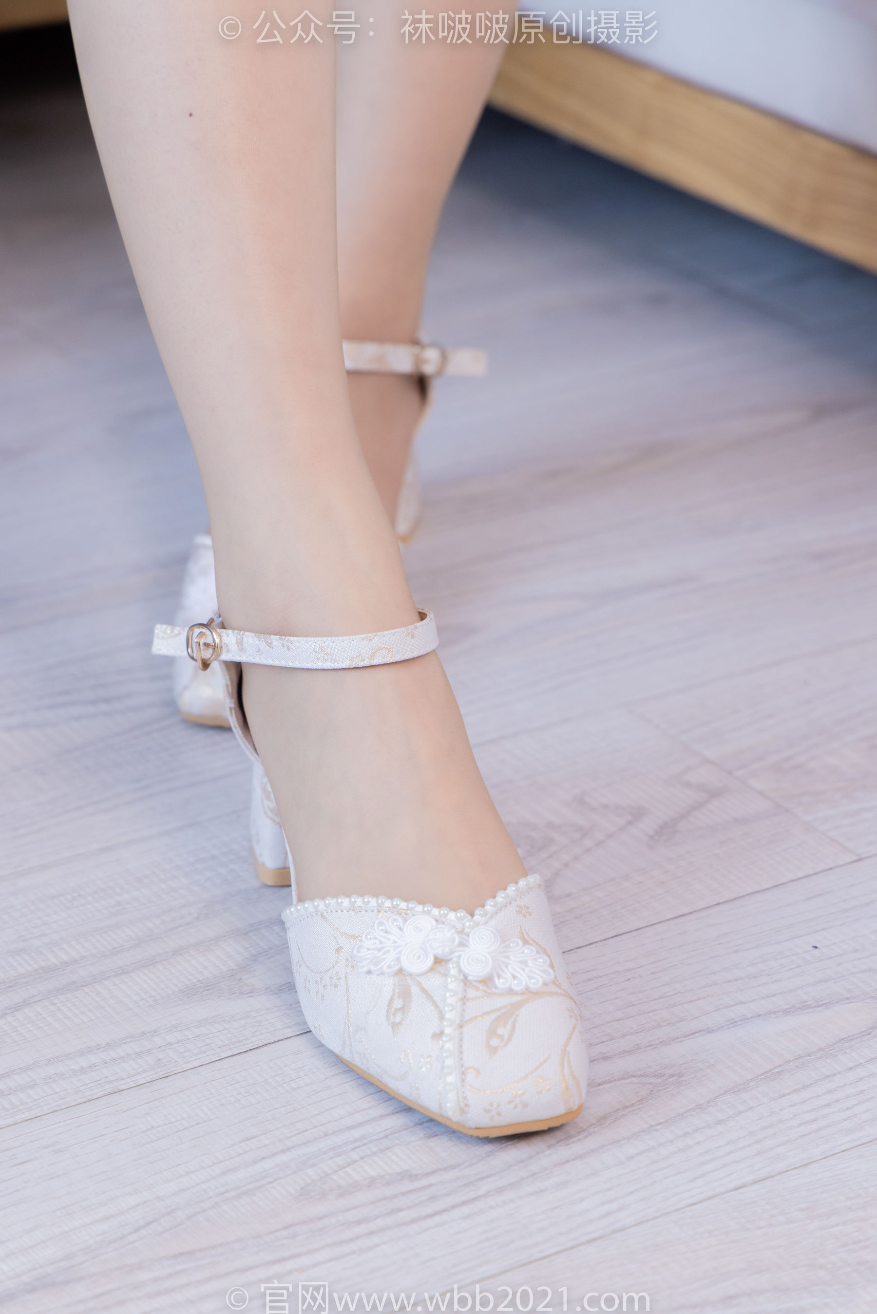 View - BoBoSocks袜啵啵 - Chiness Model  No.415 甜甜圈 -高跟鞋、油亮肉丝、芭蕾舞服 - 图库库