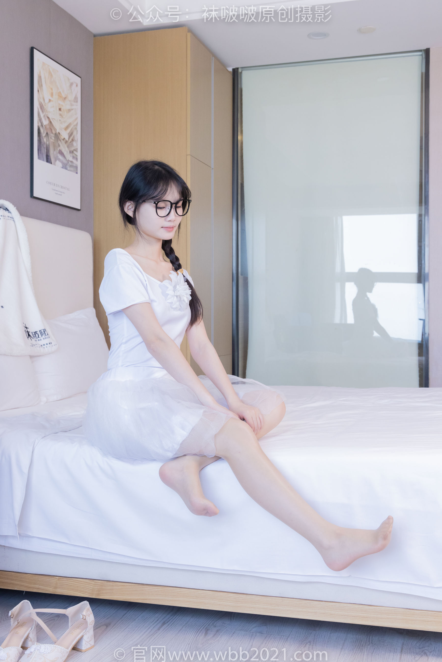 View - BoBoSocks袜啵啵 - Chiness Model  No.415 甜甜圈 -高跟鞋、油亮肉丝、芭蕾舞服 - 图库库