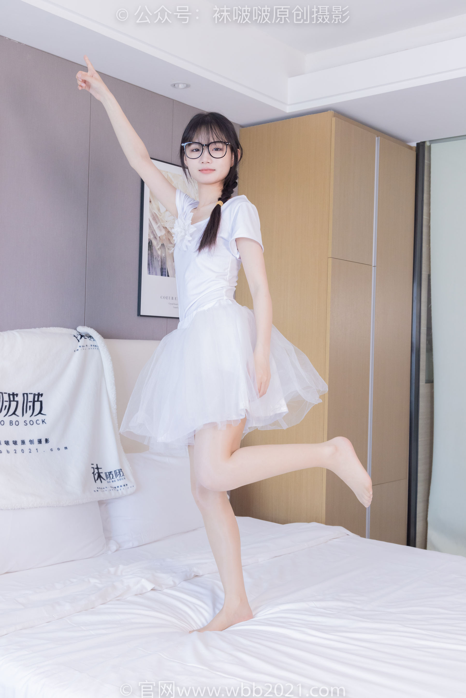 View - BoBoSocks袜啵啵 - Chiness Model  No.415 甜甜圈 -高跟鞋、油亮肉丝、芭蕾舞服 - 图库库