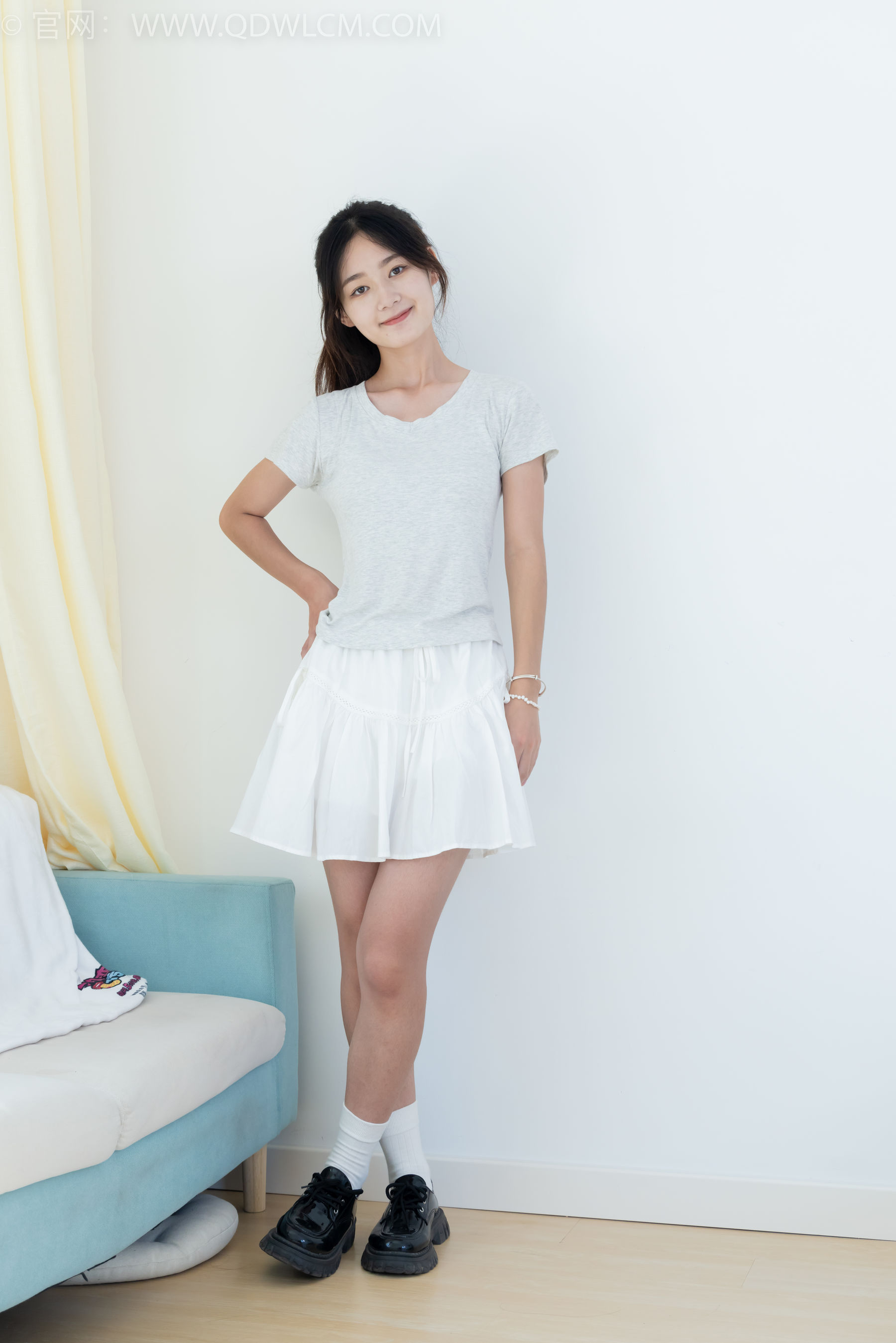 View - 物恋传媒 - Chiness Model  No.2121 芋泥 - 清澈海浪的吟唱 - 图库库