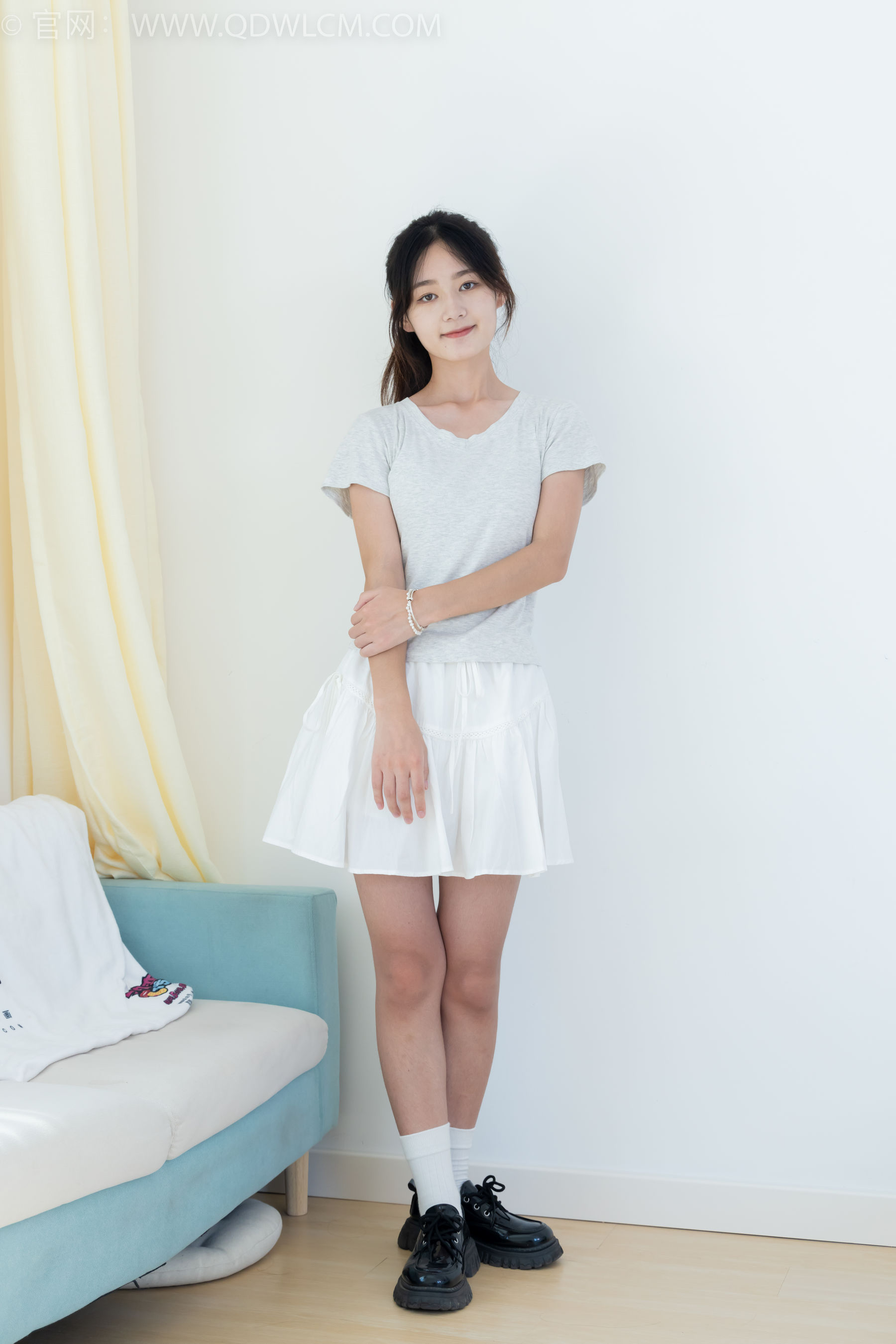 View - 物恋传媒 - Chiness Model  No.2121 芋泥 - 清澈海浪的吟唱 - 图库库