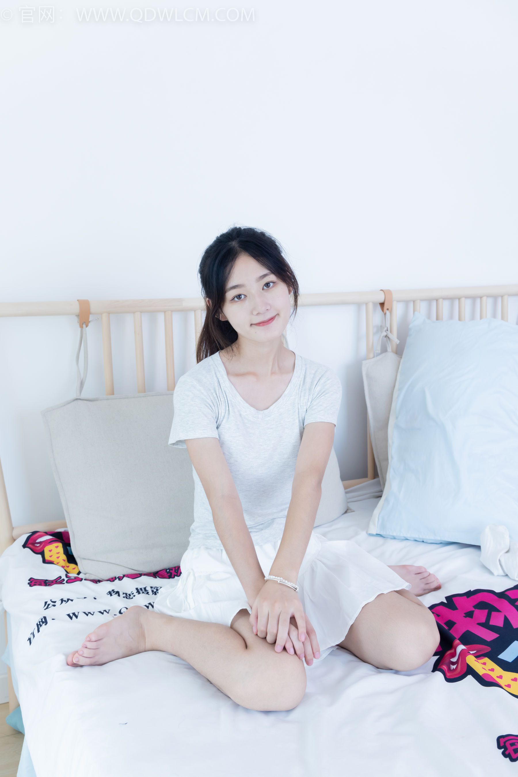 View - 物恋传媒 - Chiness Model  No.2121 芋泥 - 清澈海浪的吟唱 - 图库库