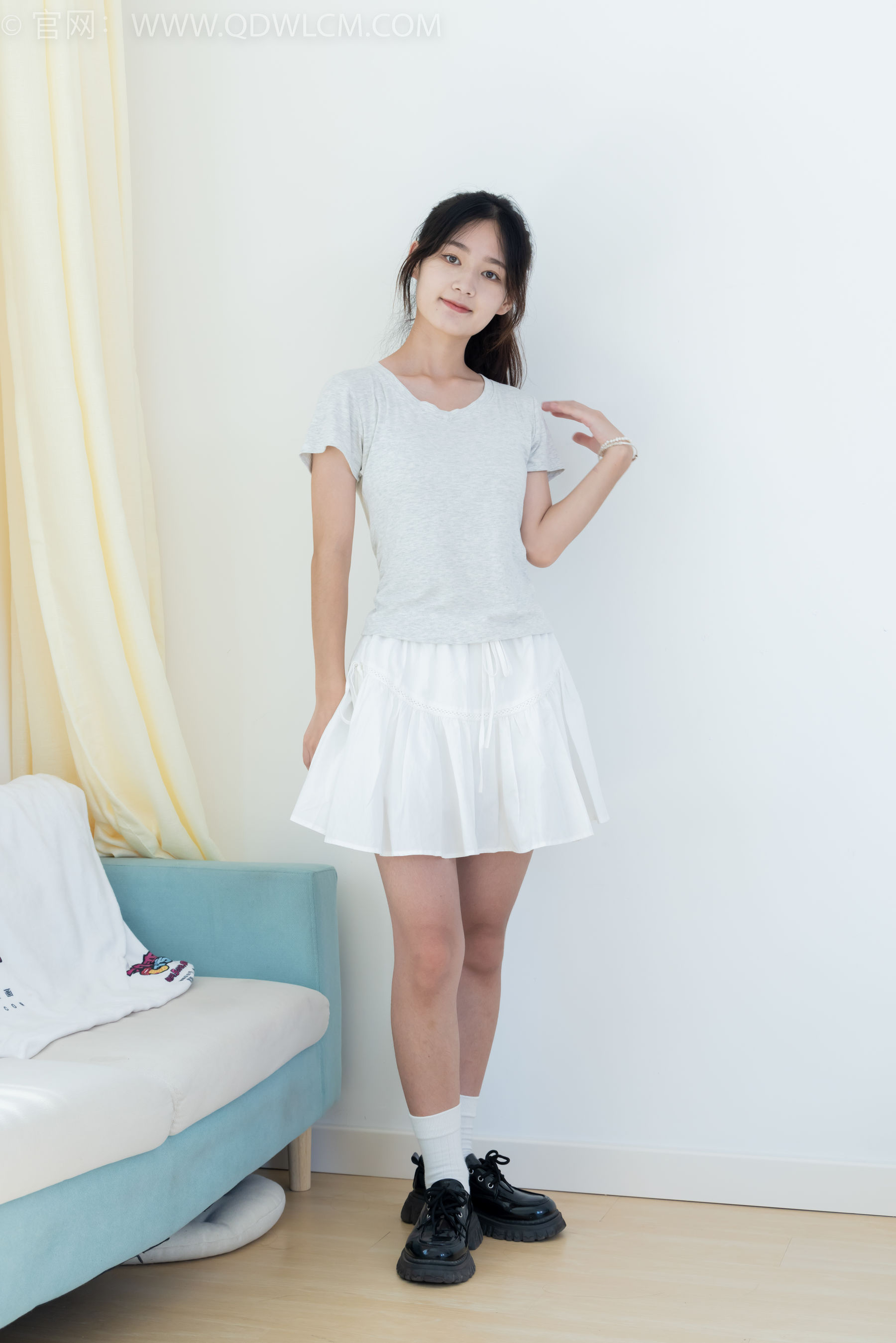 View - 物恋传媒 - Chiness Model  No.2121 芋泥 - 清澈海浪的吟唱 - 图库库