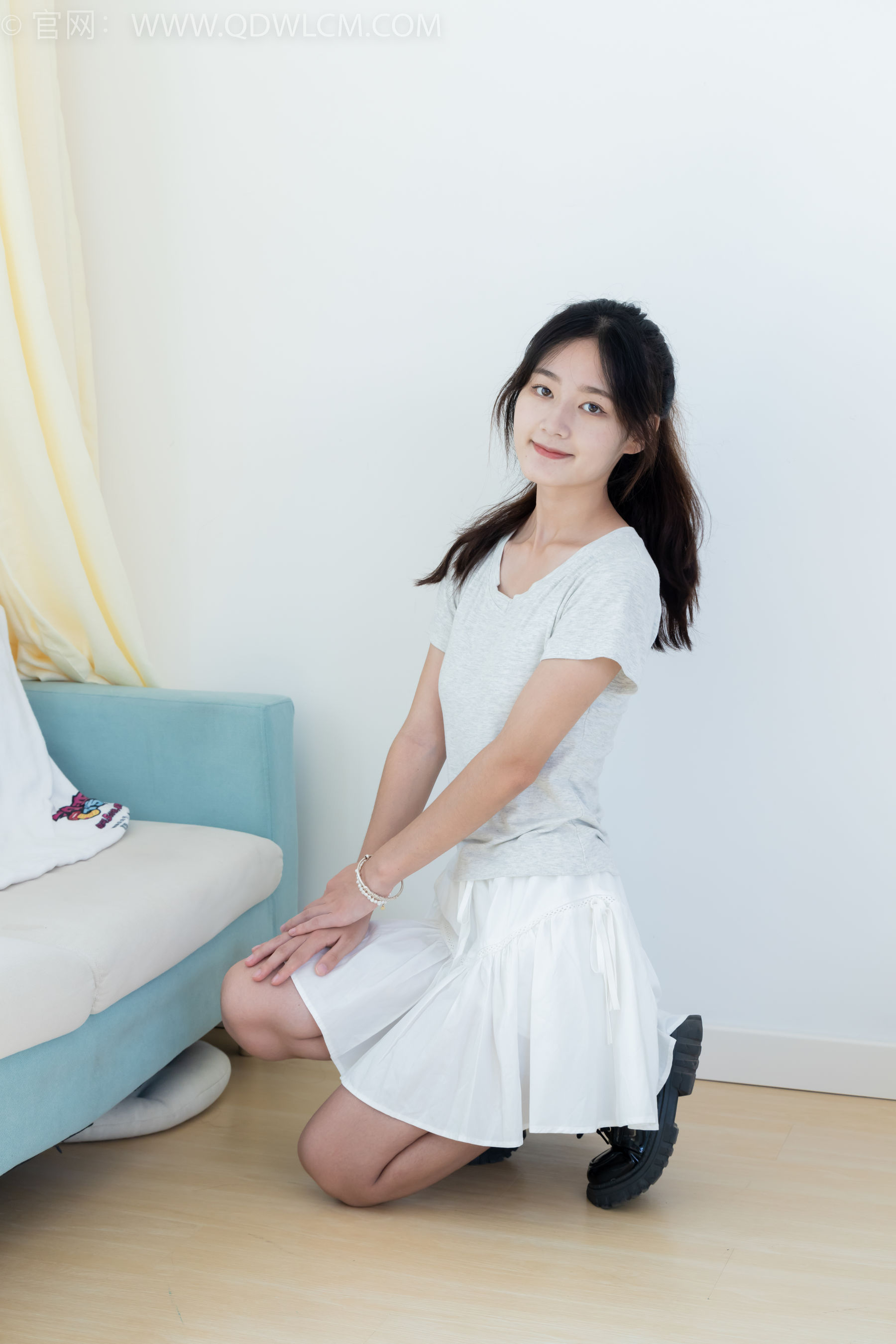 View - 物恋传媒 - Chiness Model  No.2121 芋泥 - 清澈海浪的吟唱 - 图库库