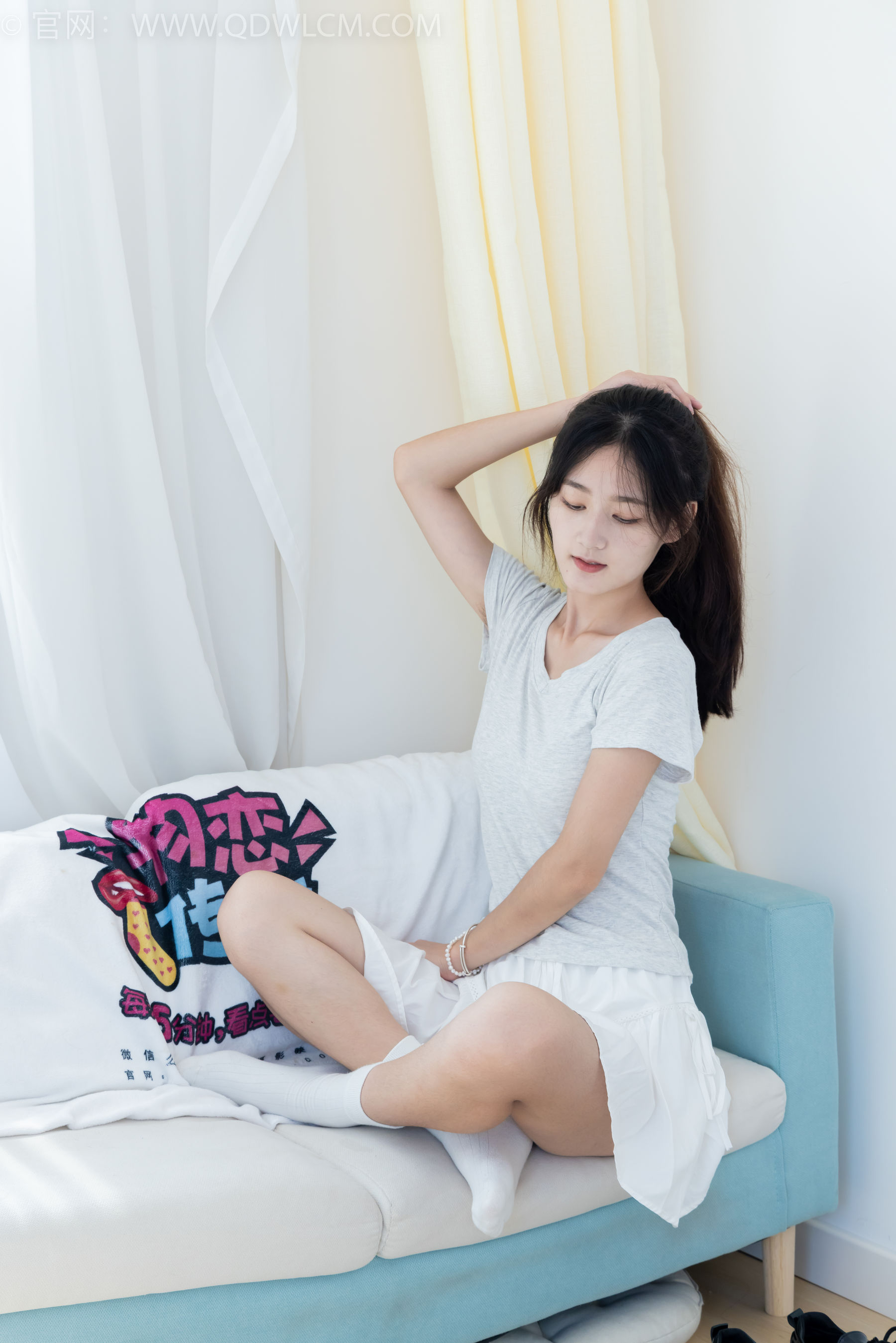 View - 物恋传媒 - Chiness Model  No.2121 芋泥 - 清澈海浪的吟唱 - 图库库