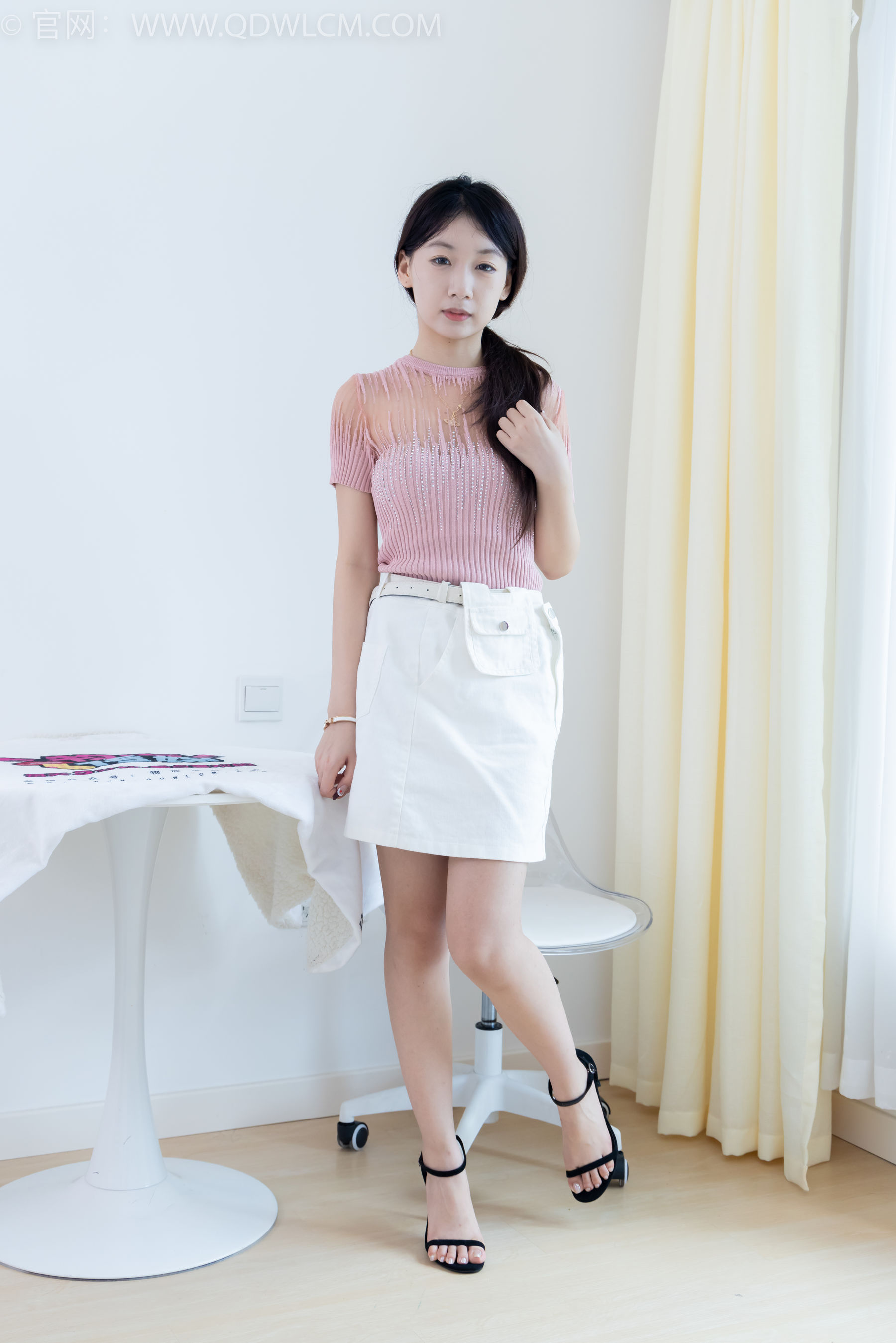 View - 物恋传媒 - Chiness Model  No.2118 丹丹 - 笑颜如花 - 图库库