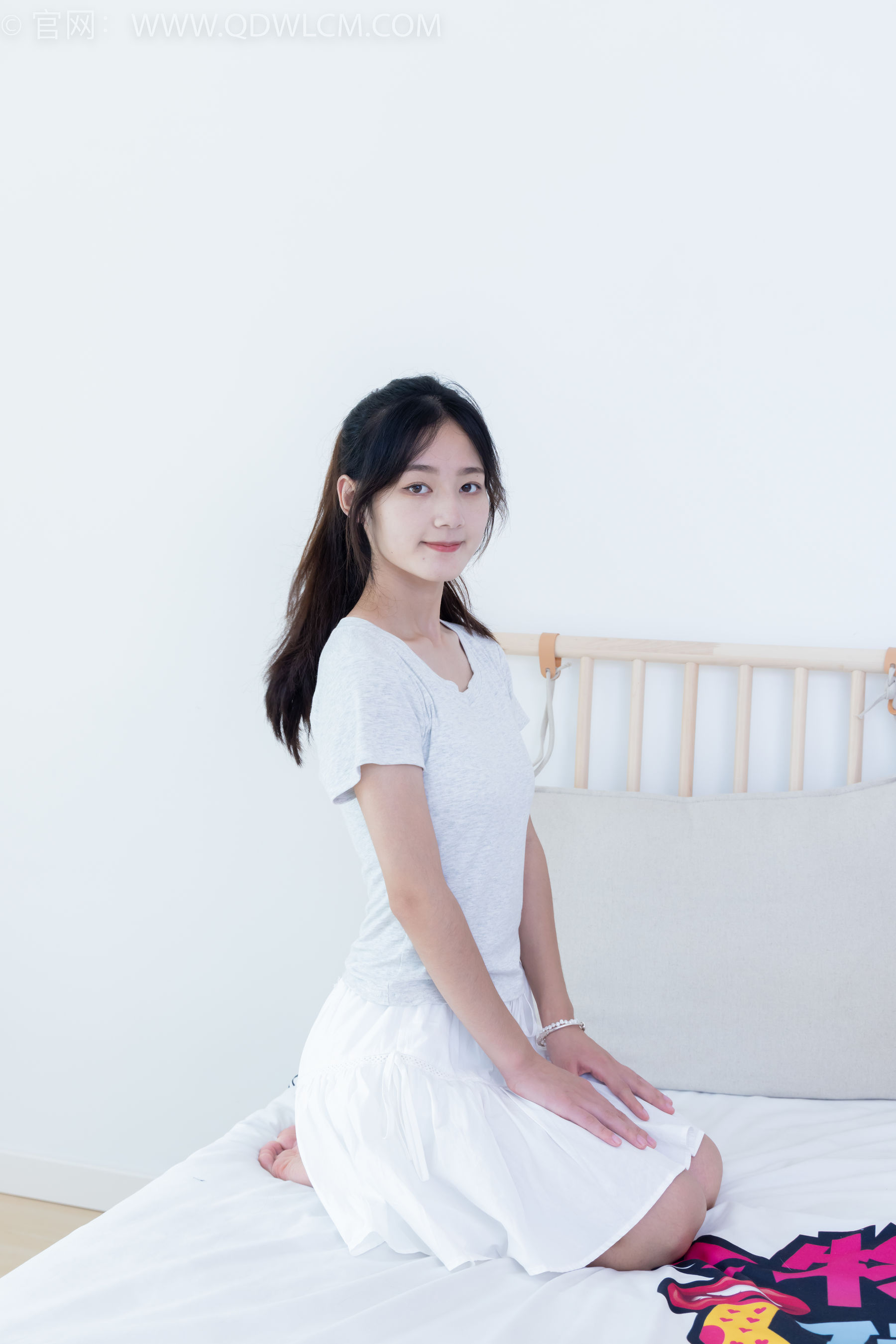 View - 物恋传媒 - Chiness Model  No.2121 芋泥 - 清澈海浪的吟唱 - 图库库