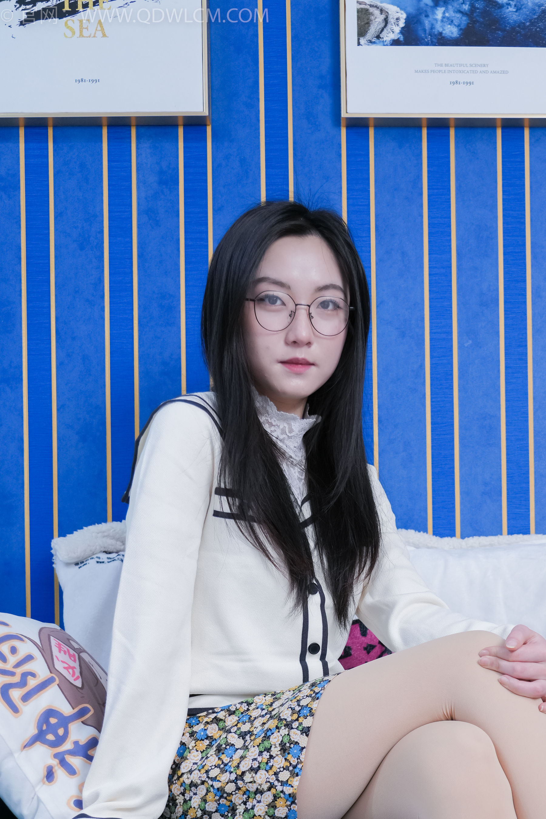 View - 物恋传媒 - Chiness Model  No.2117 川川 - 过往消亡 - 图库库