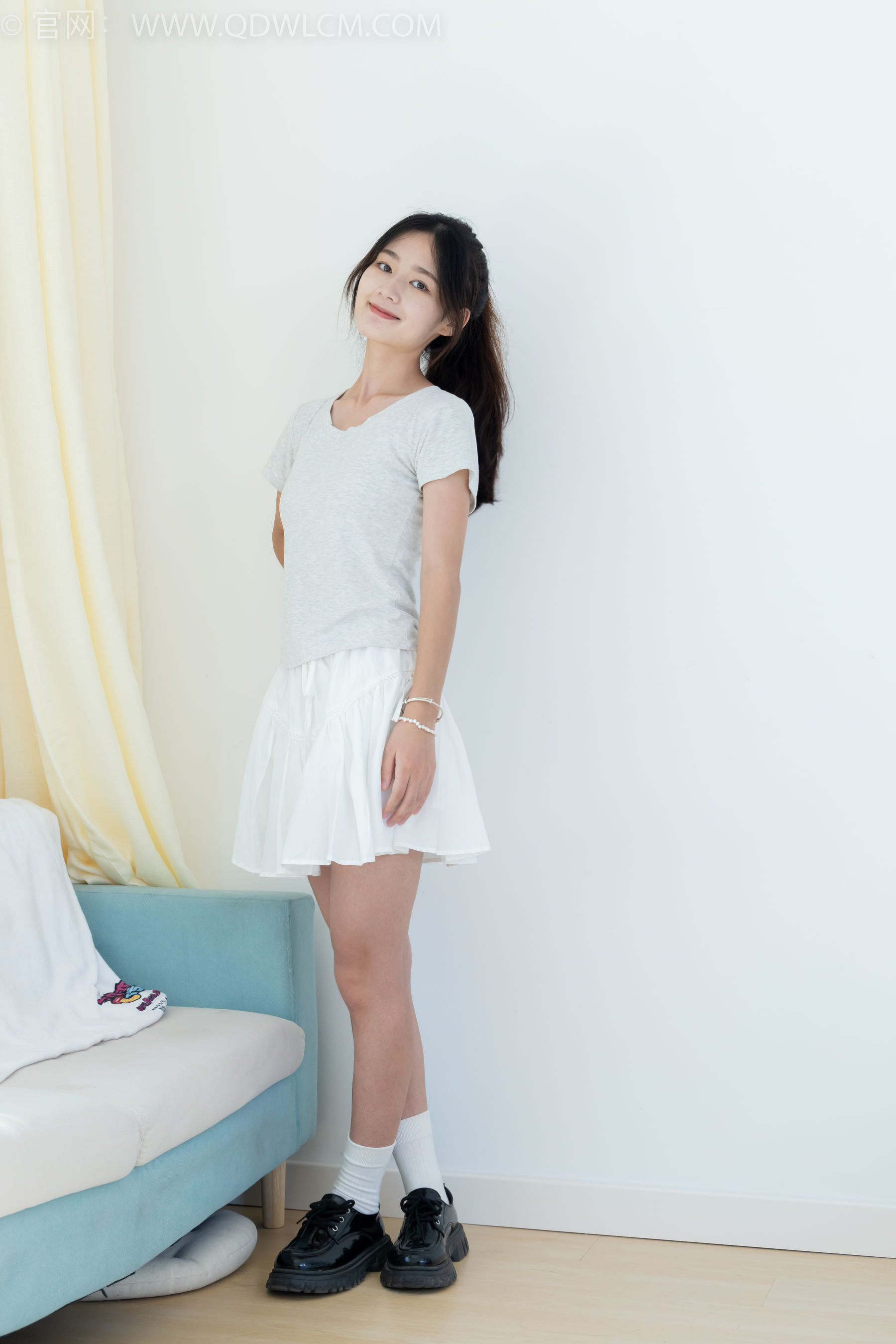 View - 物恋传媒 - Chiness Model  No.2121 芋泥 - 清澈海浪的吟唱 - 图库库