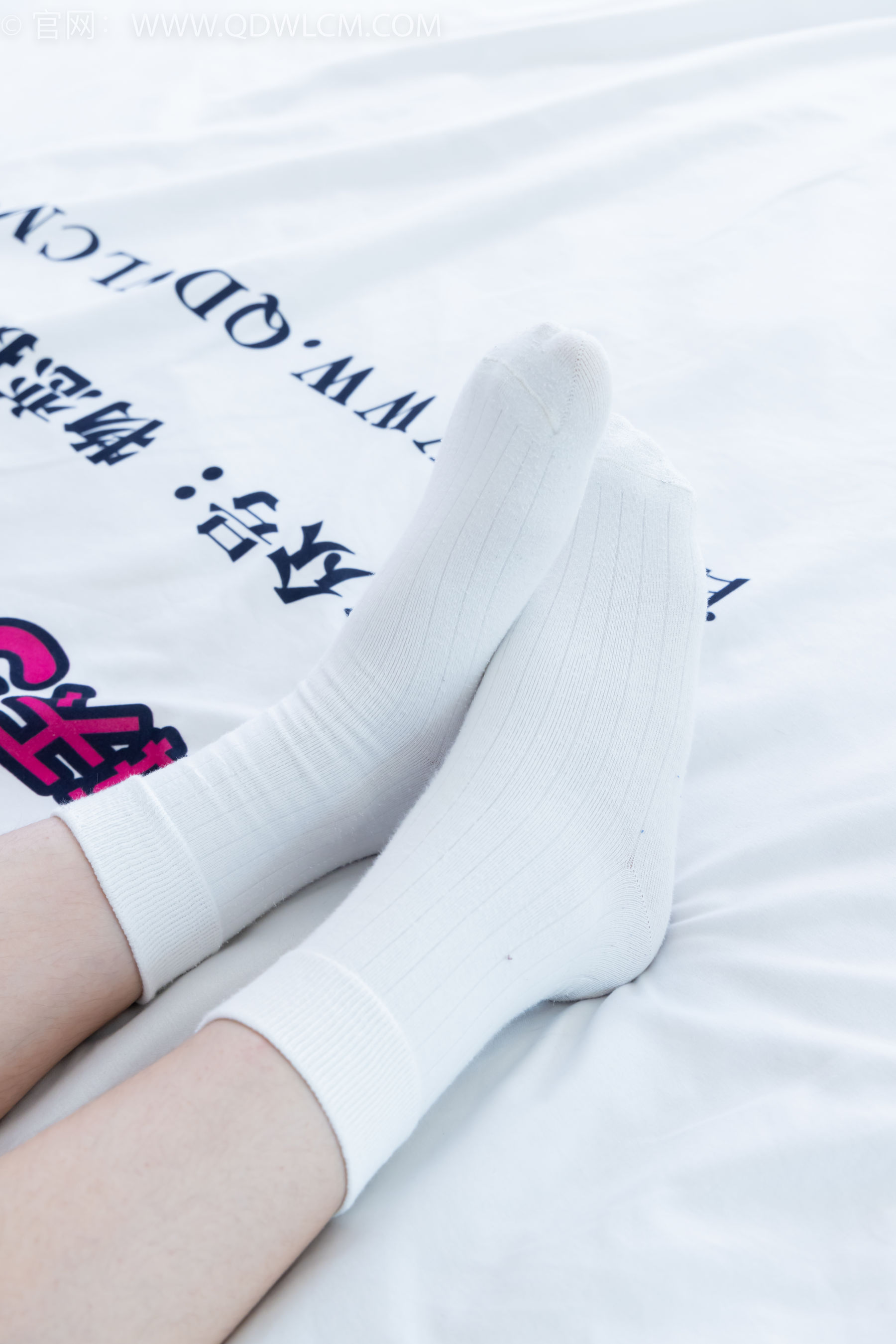 View - 物恋传媒 - Chiness Model  No.2121 芋泥 - 清澈海浪的吟唱 - 图库库